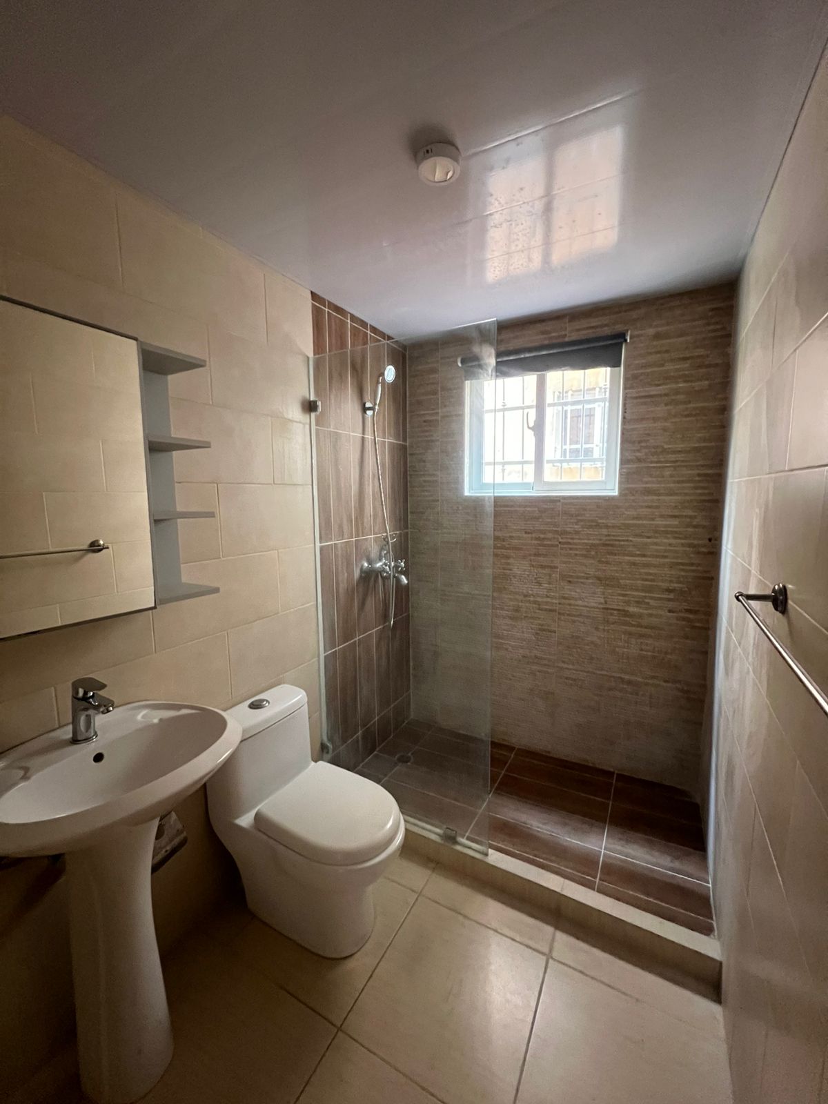 apartamentos - apto de dos hab con estudio en COLINAS DEL OESTE 3