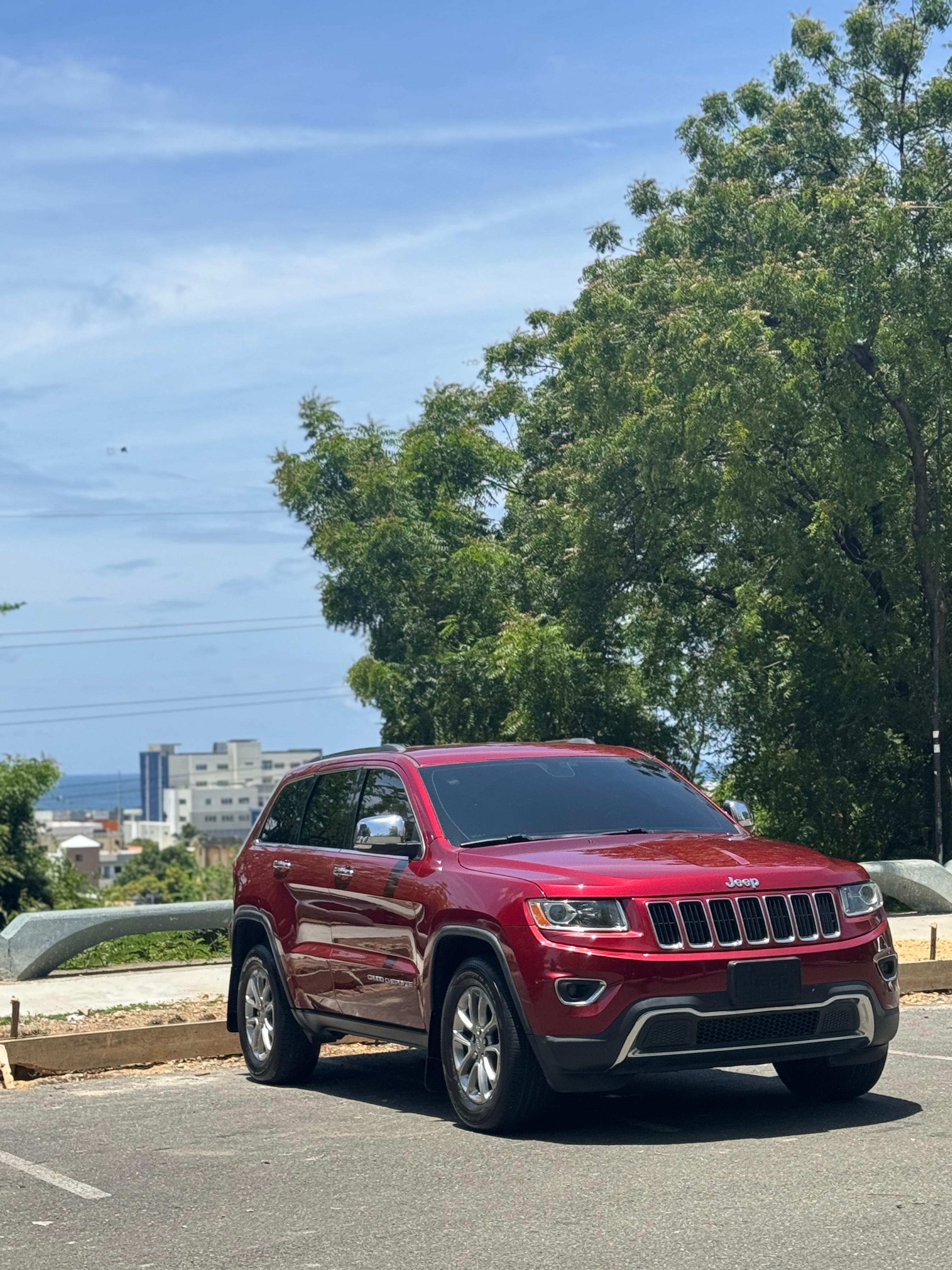 jeepetas y camionetas - jeep grand cherokee limited 4x4 2015  0