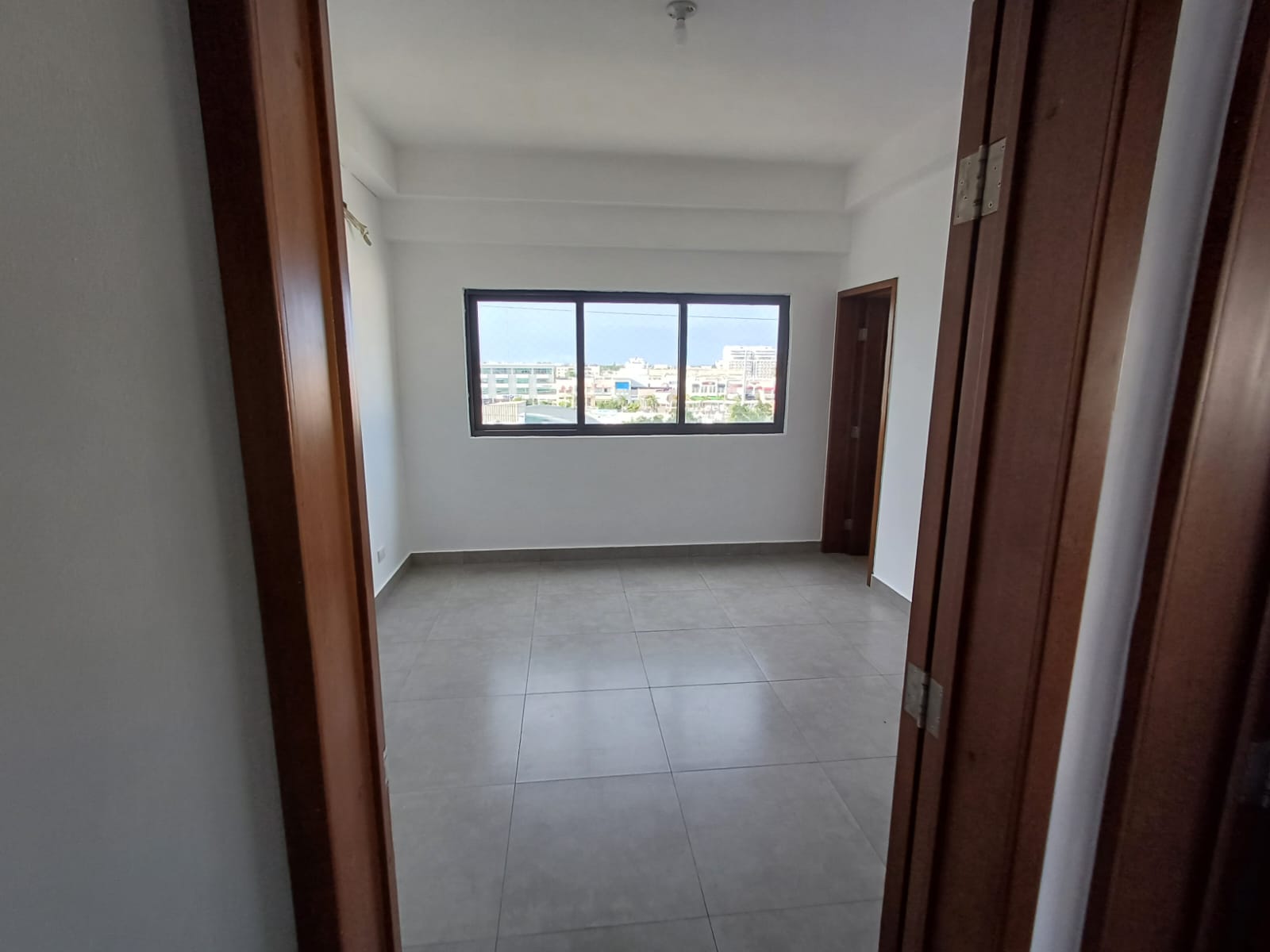 apartamentos - Alquiler de apartamento familiar moderno con área  2