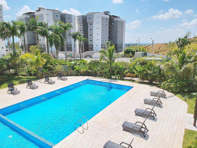 apartamentos - 5TO NIVEL CON ASCENSOR Y PISCINA AV. HISPANOAMERICANA SANTIAGO 0