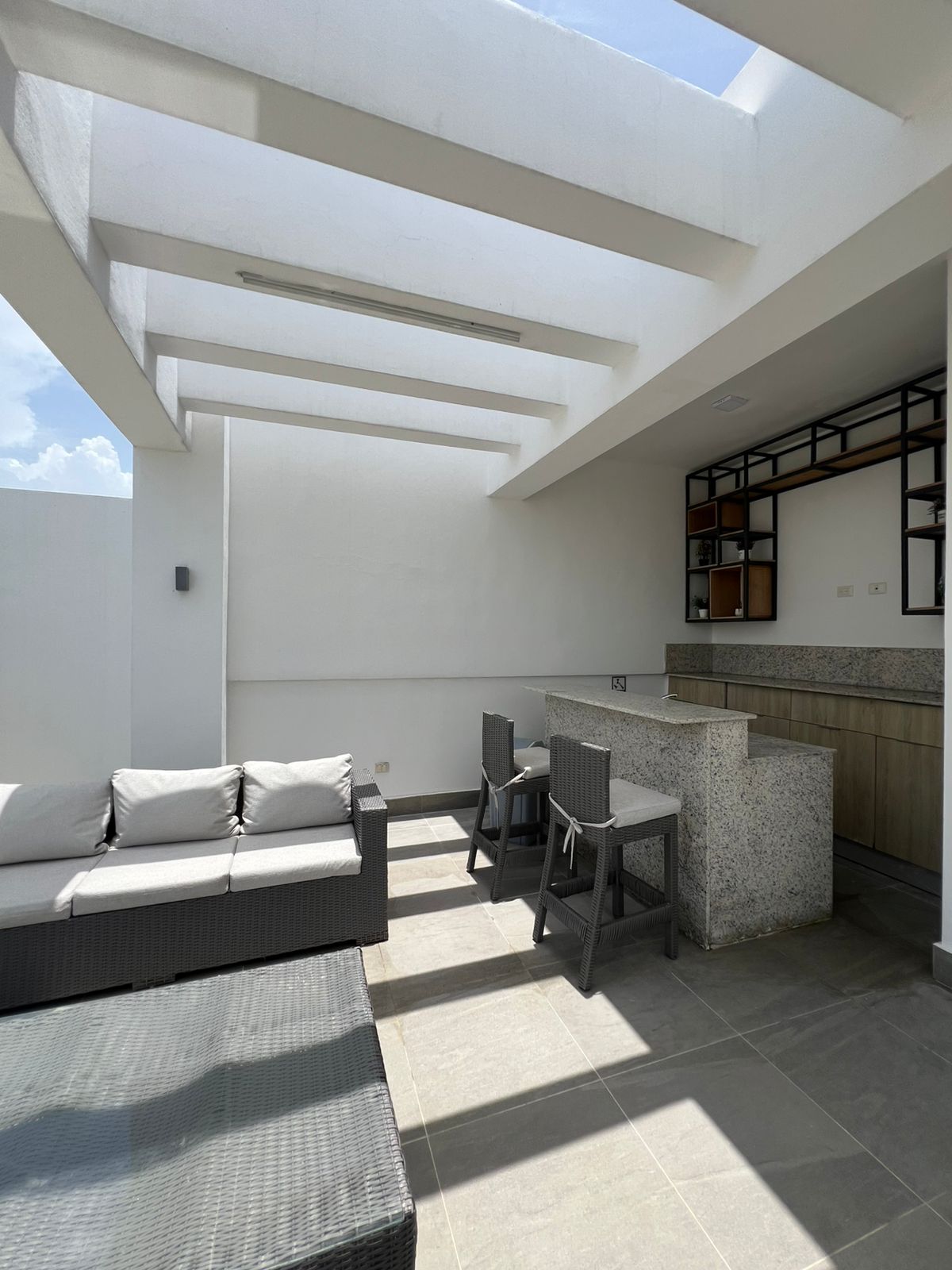 apartamentos - SE ALQUILA APARTAMENTO CON LINEA BLANCA Y PISCINA, UBICADO EN MIRADOR SUR  9