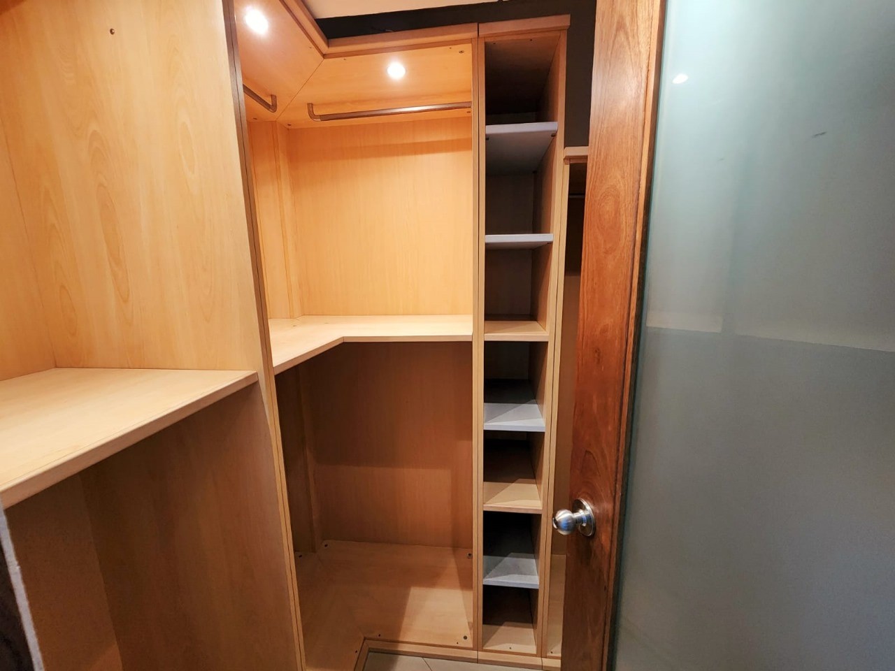 apartamentos - Apartamento en venta, frente al mar. Av. George Washington.- 230mt 8