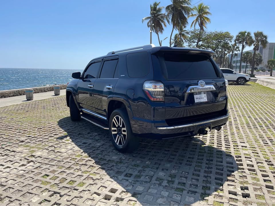 jeepetas y camionetas - TOYOTA 4RUNNER LIMITED 2019 3