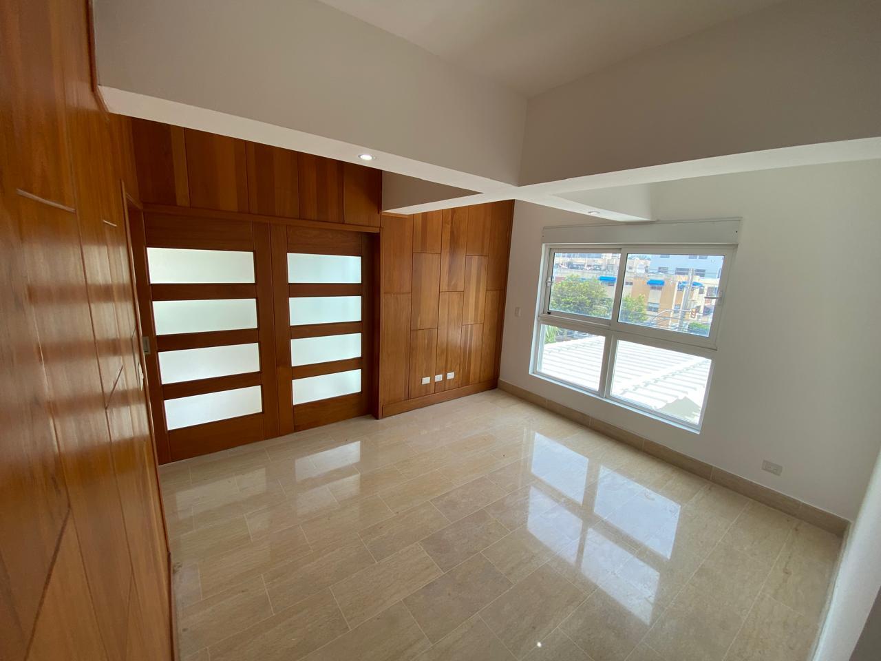 apartamentos - ALQUILER AMPLIO APARTAMENTO CON LINEA BLANCA – SECTOR BELLA VISTA 2
