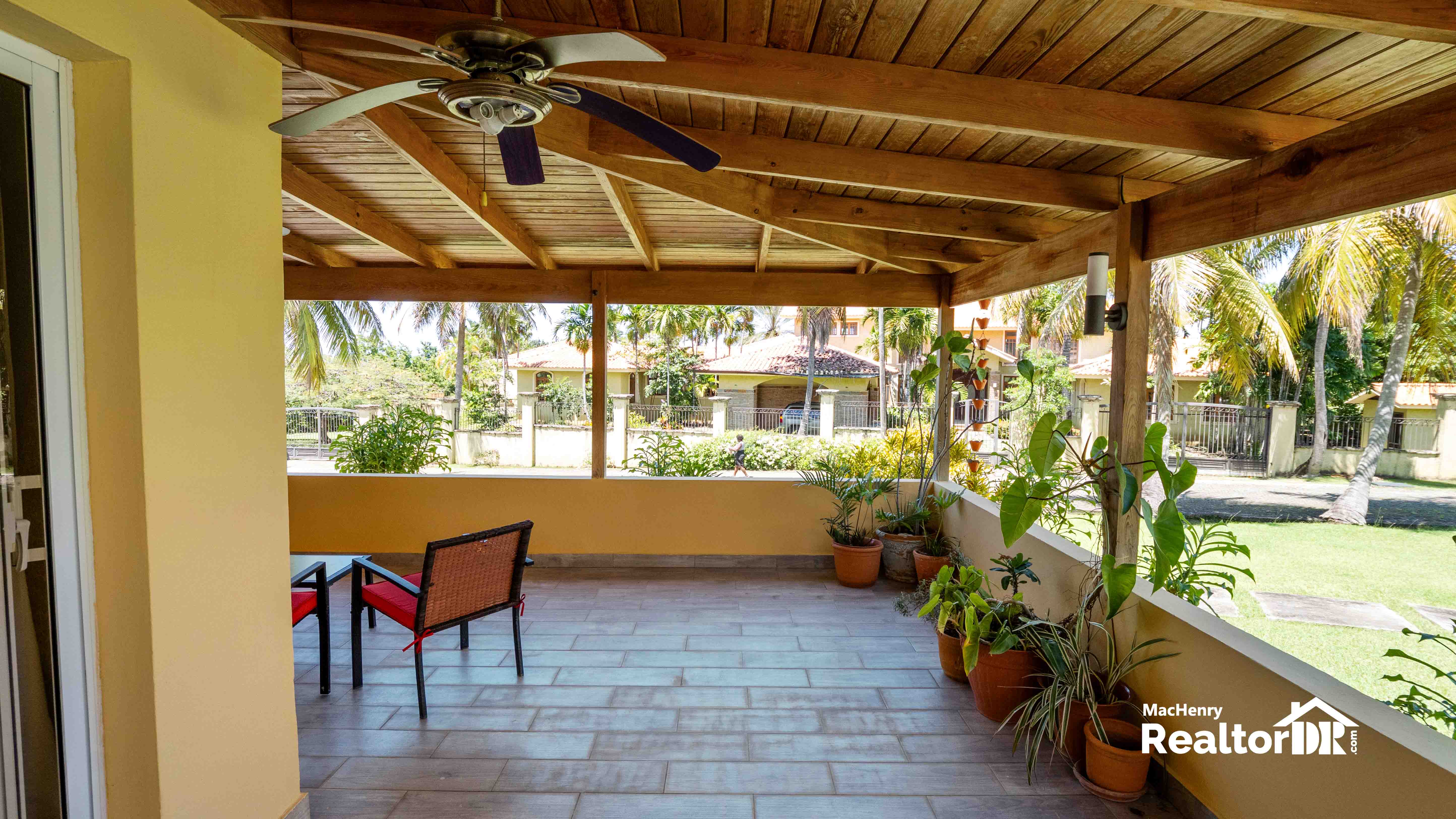 apartamentos - US$243K Cerca de Playa Dorada 3Hab y 3Banos 3