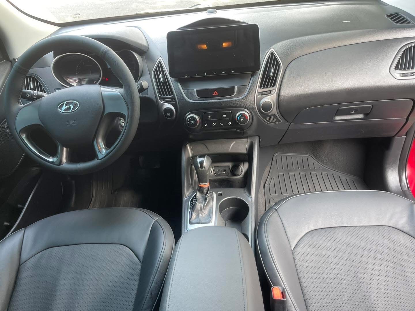 jeepetas y camionetas - HYUNDAI TUCSON 2014 4