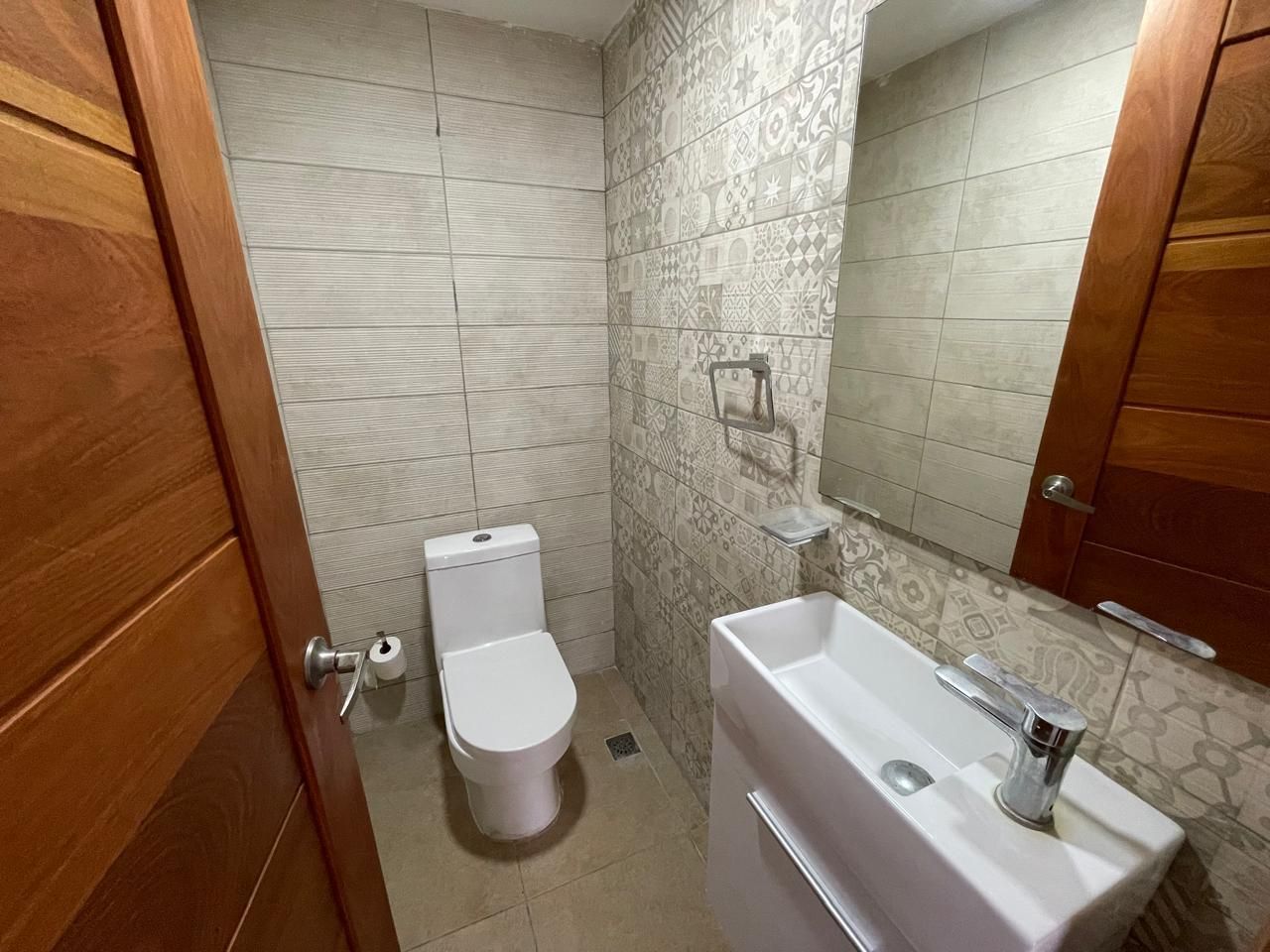 apartamentos - Alquiler de Apartamento en Evaristo Morales 9
