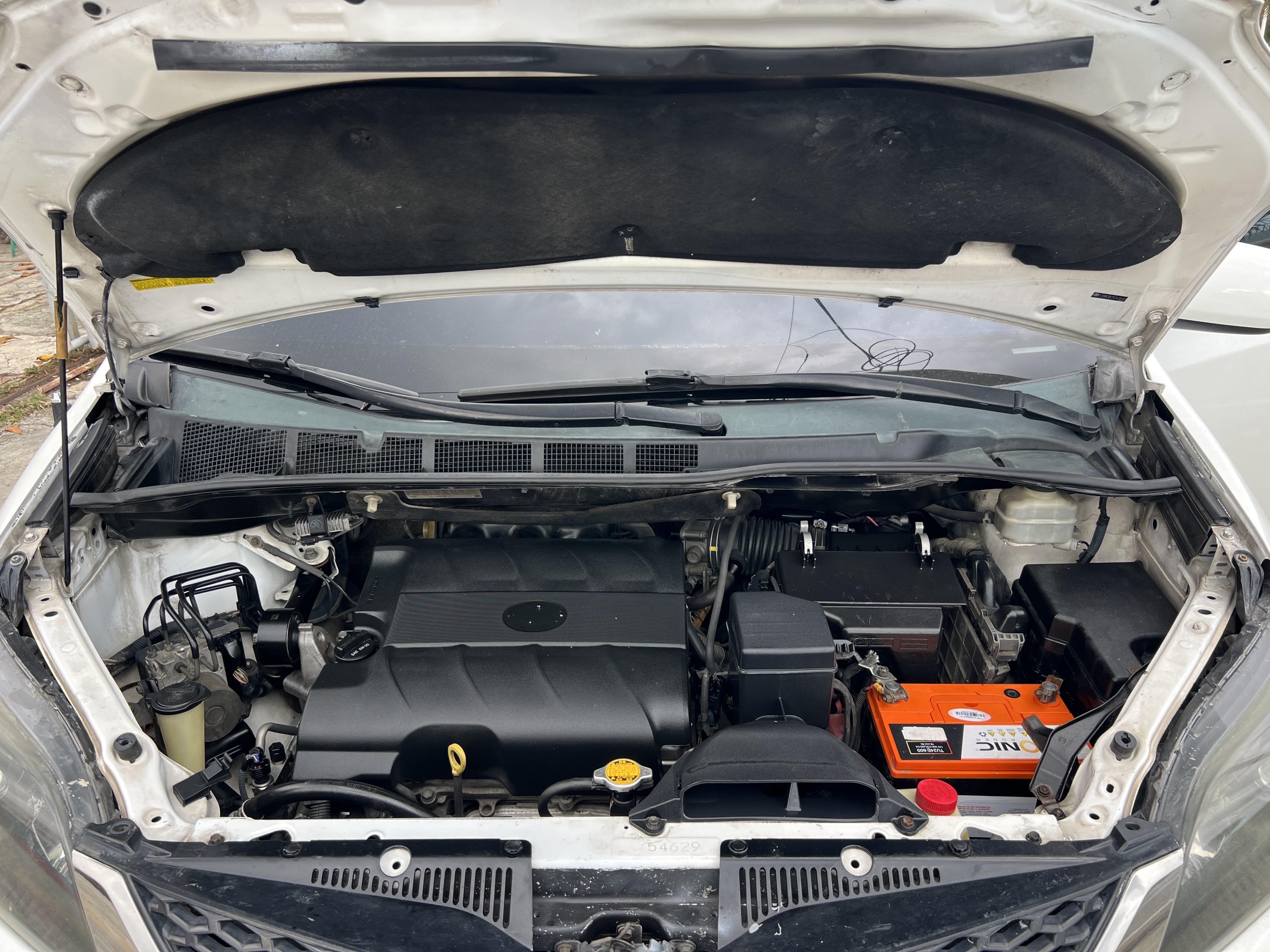 jeepetas y camionetas - Toyota Sienna 2014 8