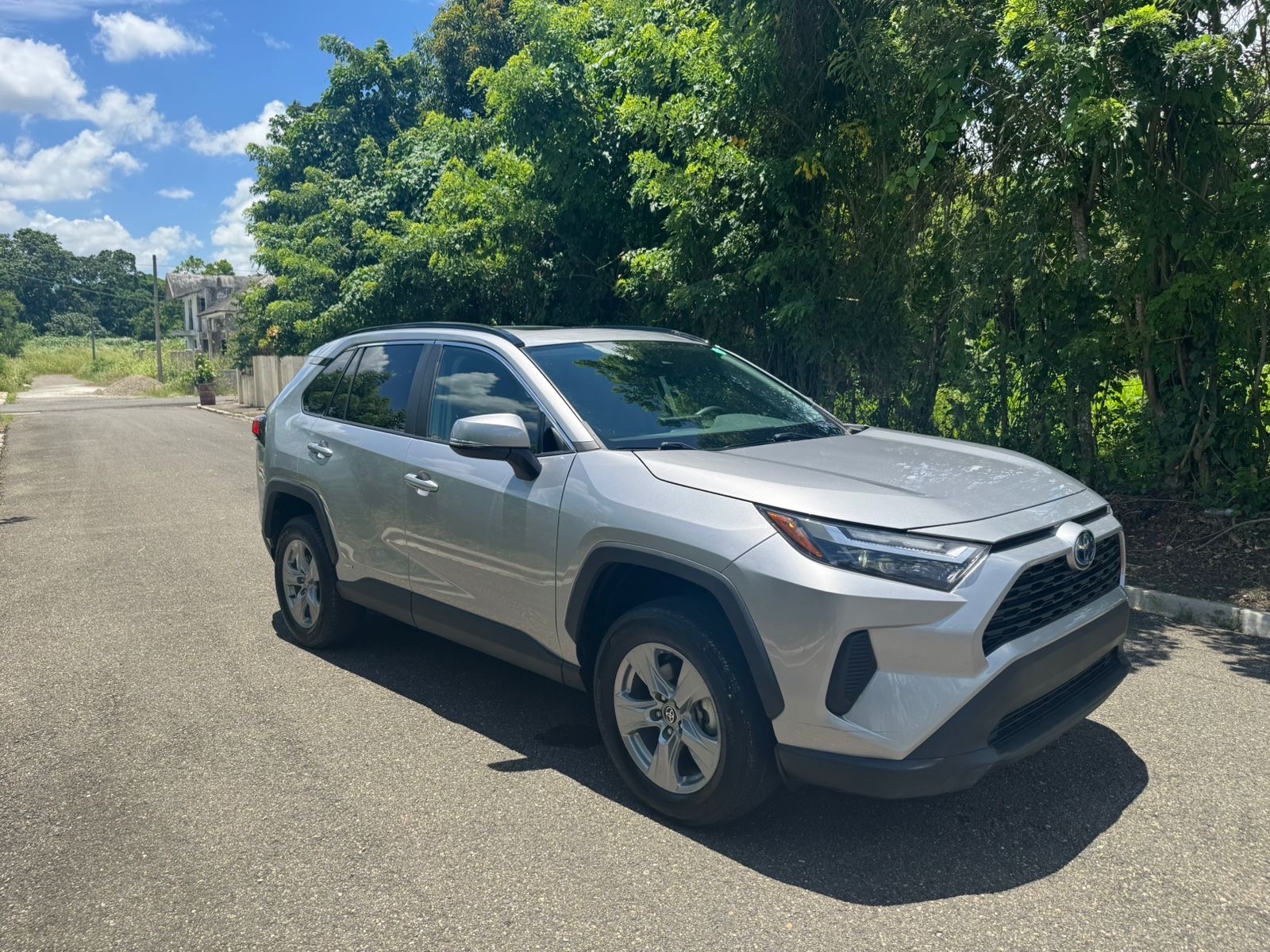 jeepetas y camionetas - Toyota RAV4 XLE AWD Hybrid 2022  1