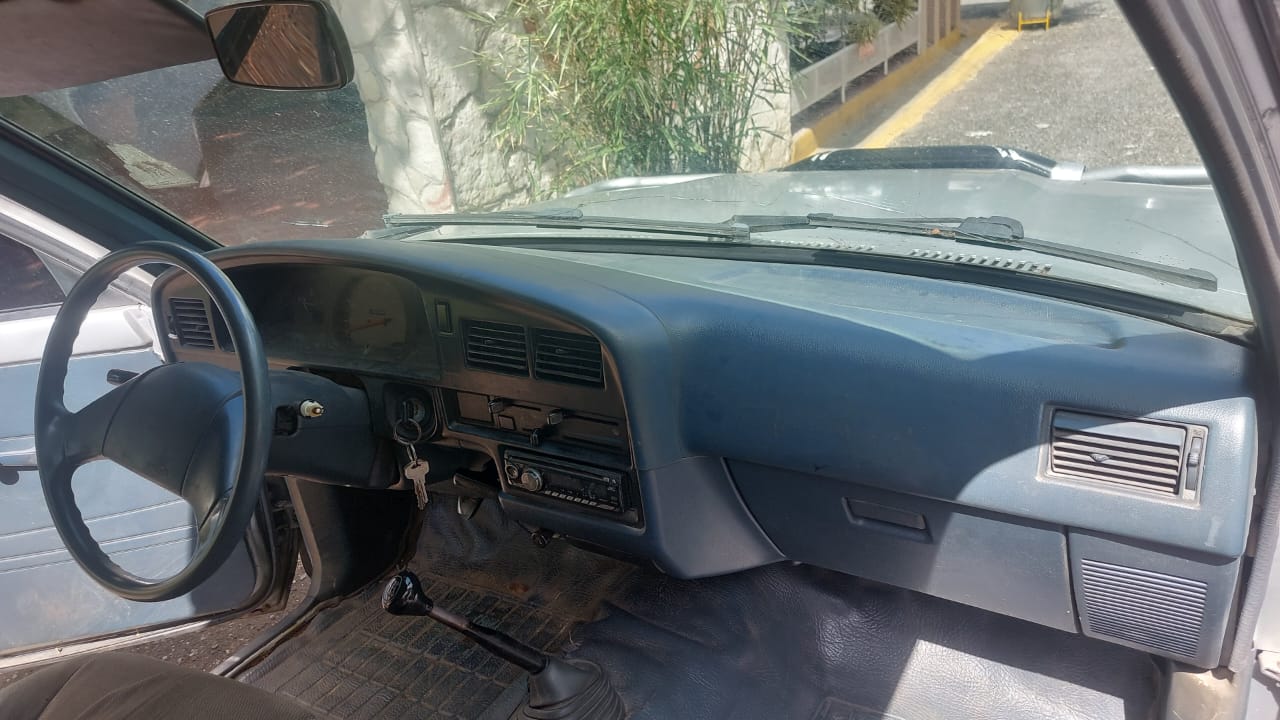 jeepetas y camionetas - toyota hi lux  1992 3