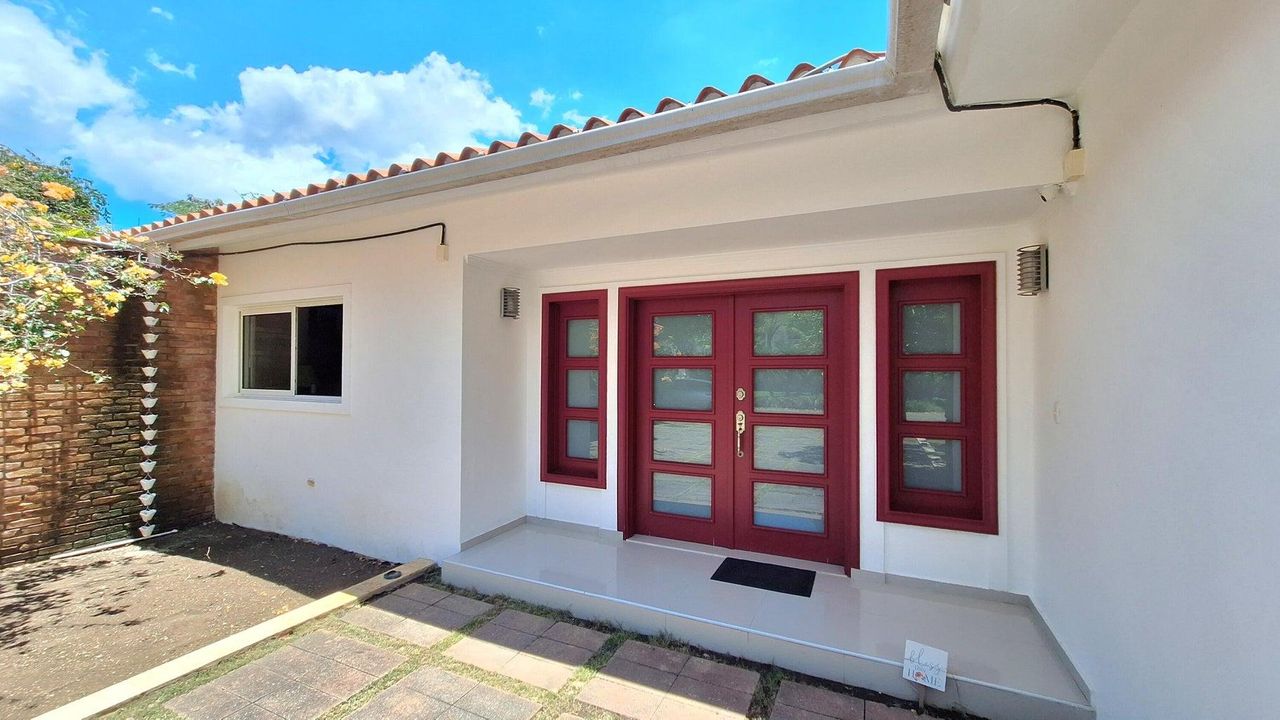 casas vacacionales y villas - Villa en venta en Metro Country Club 7