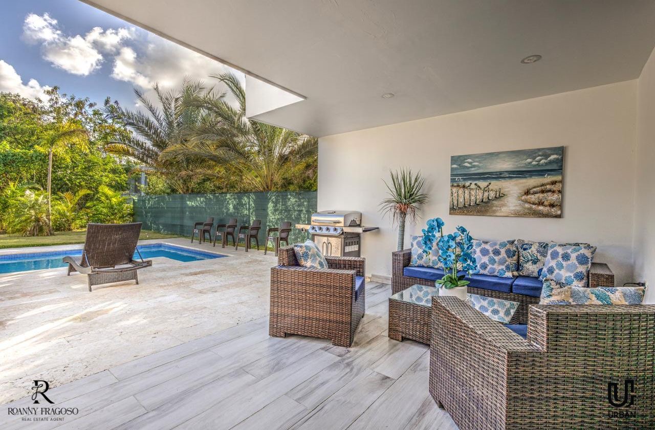 casas vacacionales y villas - 🌴Villa de Lujo de Venta en Playa Nueva Romana 🌴  5
