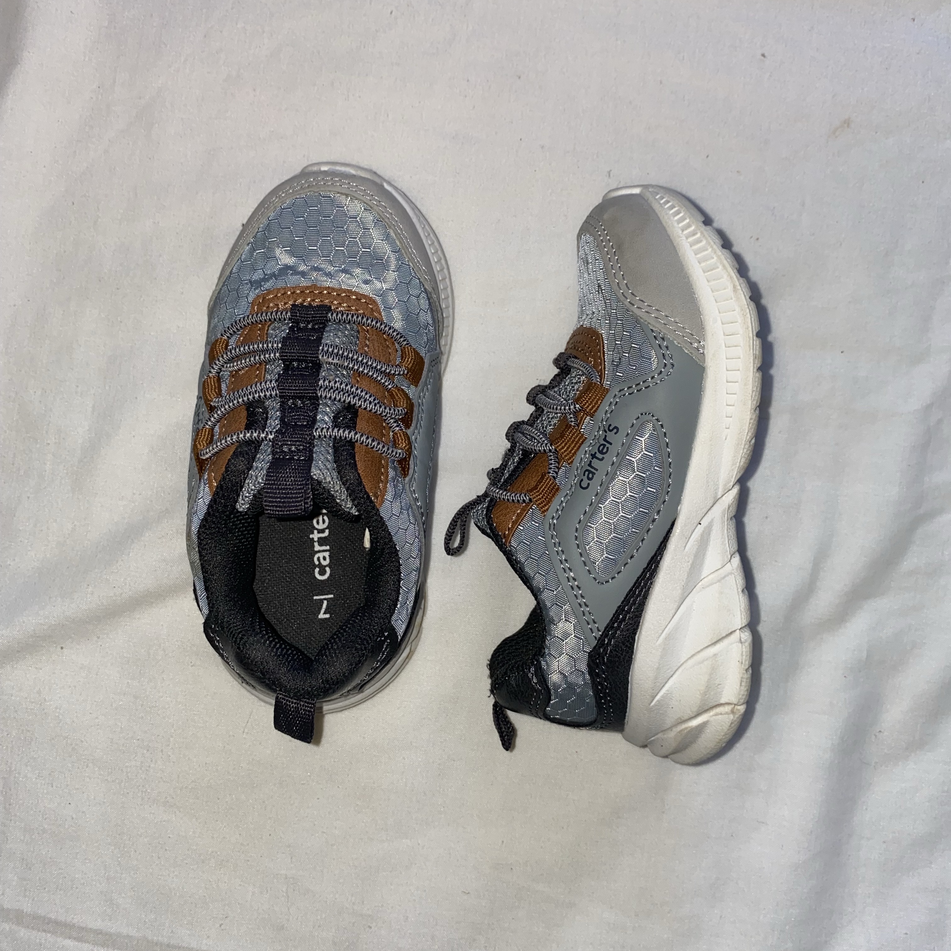 ropa y zapatos - Zapatos de bebé.