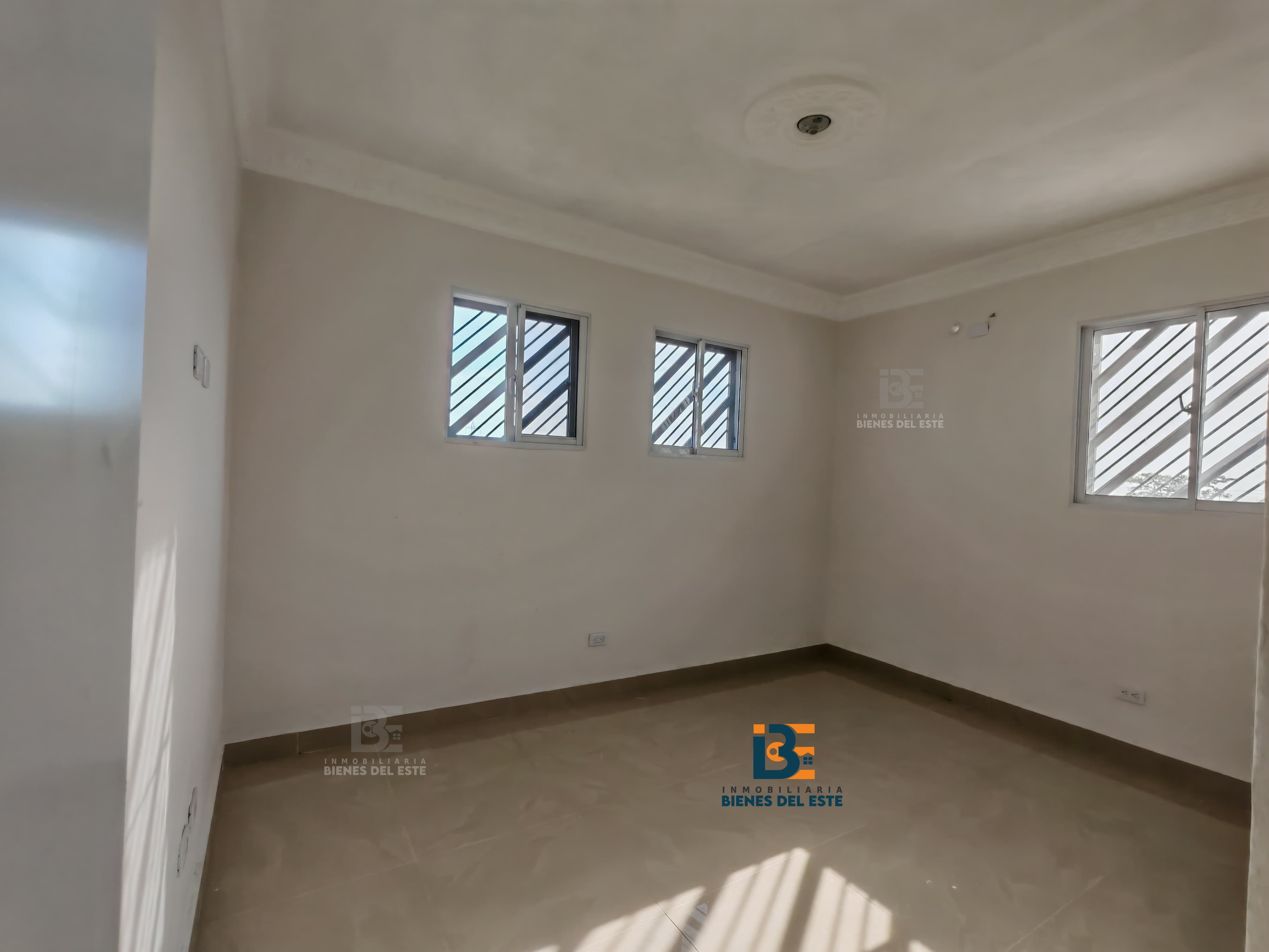 apartamentos - Se Alquila Apartamento de Tres habitaciones, SPM. 8