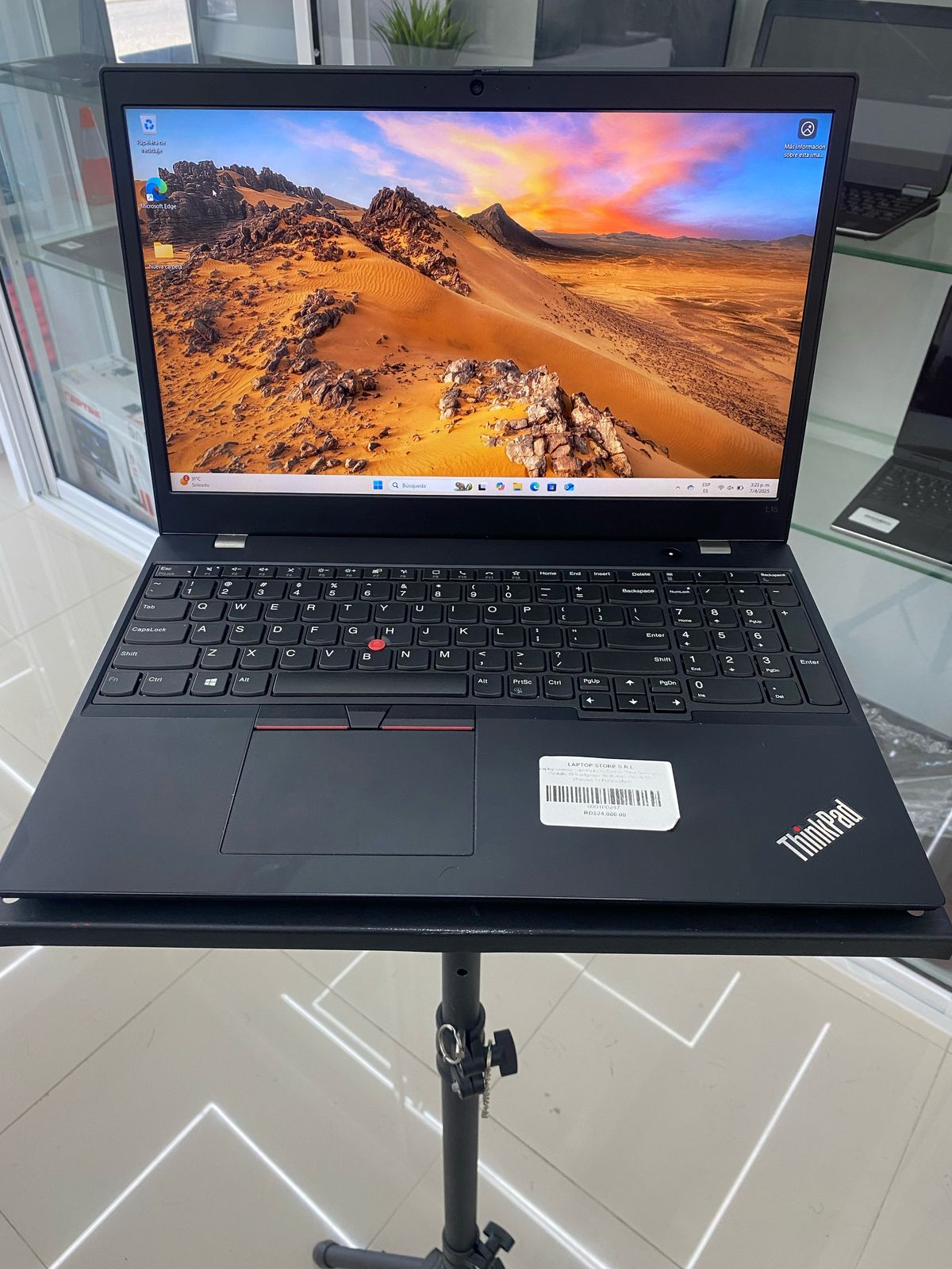 computadoras y laptops - Laptop Lenovo Thinkpad L15, 15.6¨ i5 10ma Gen 8GB 