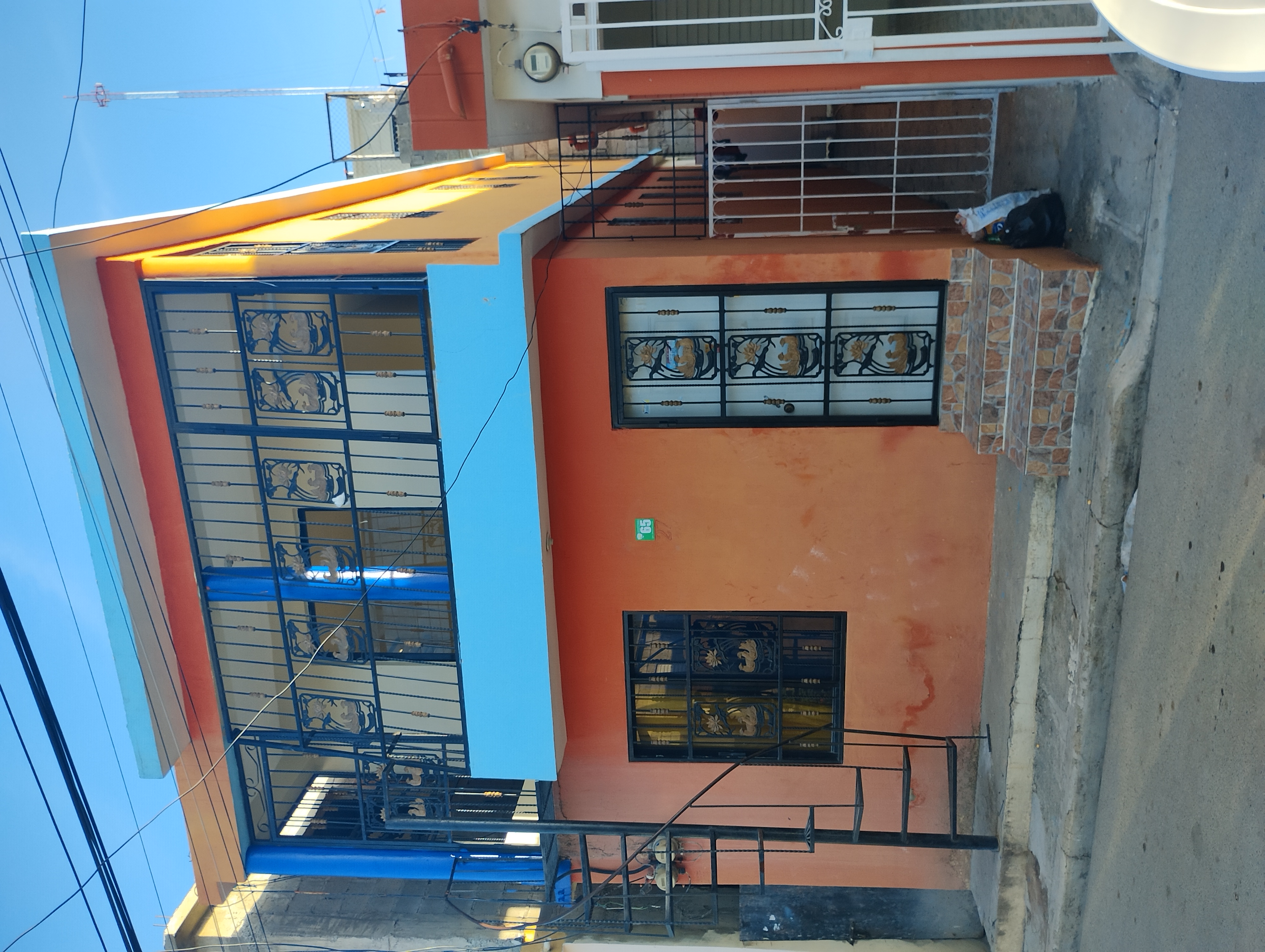 casas - De Oportunidad, Casa de dos niveles 1