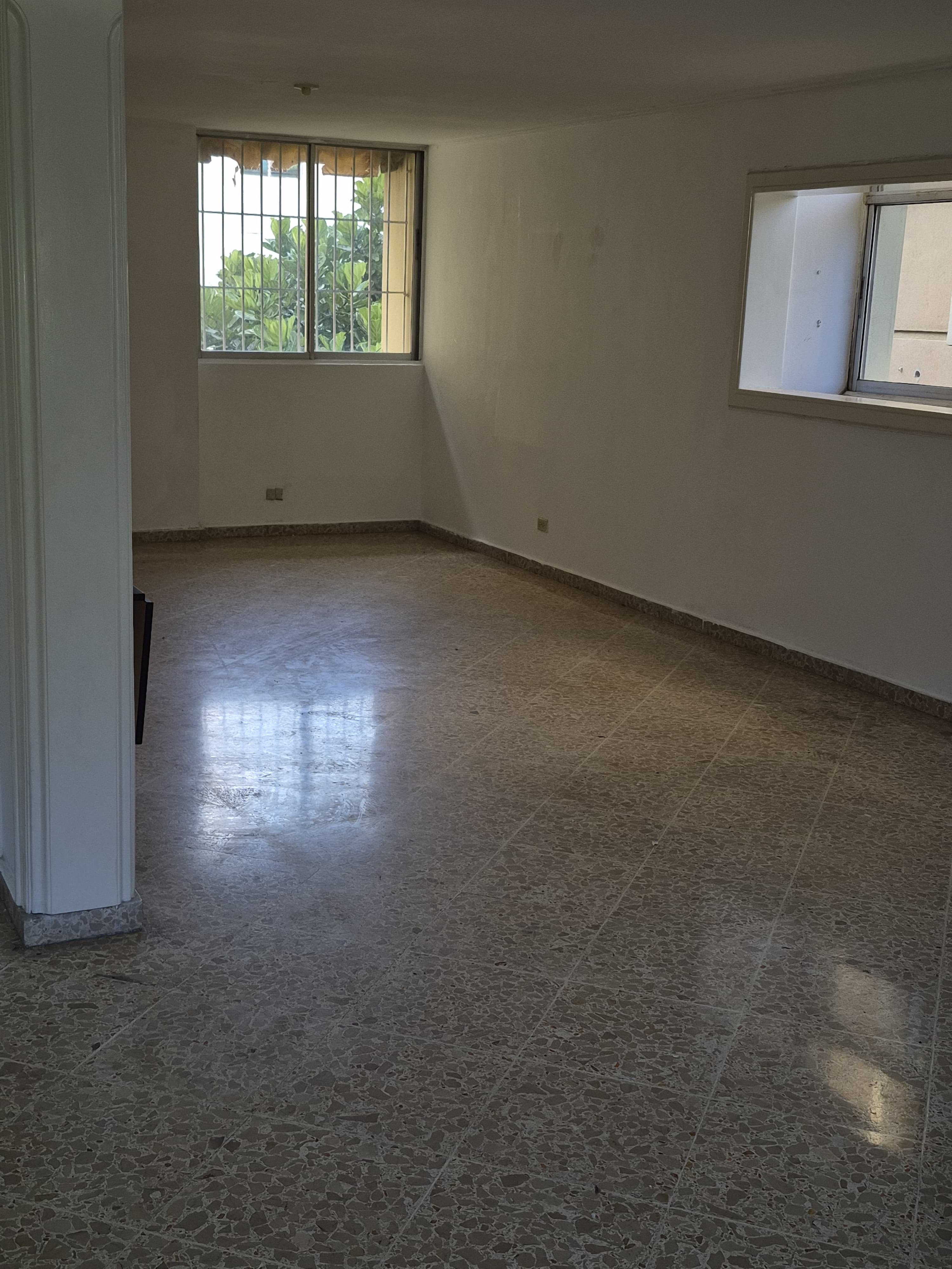 apartamentos - *OFERTA* Av. Anacaona  Apartamento Clasico 3 Hab,2 6