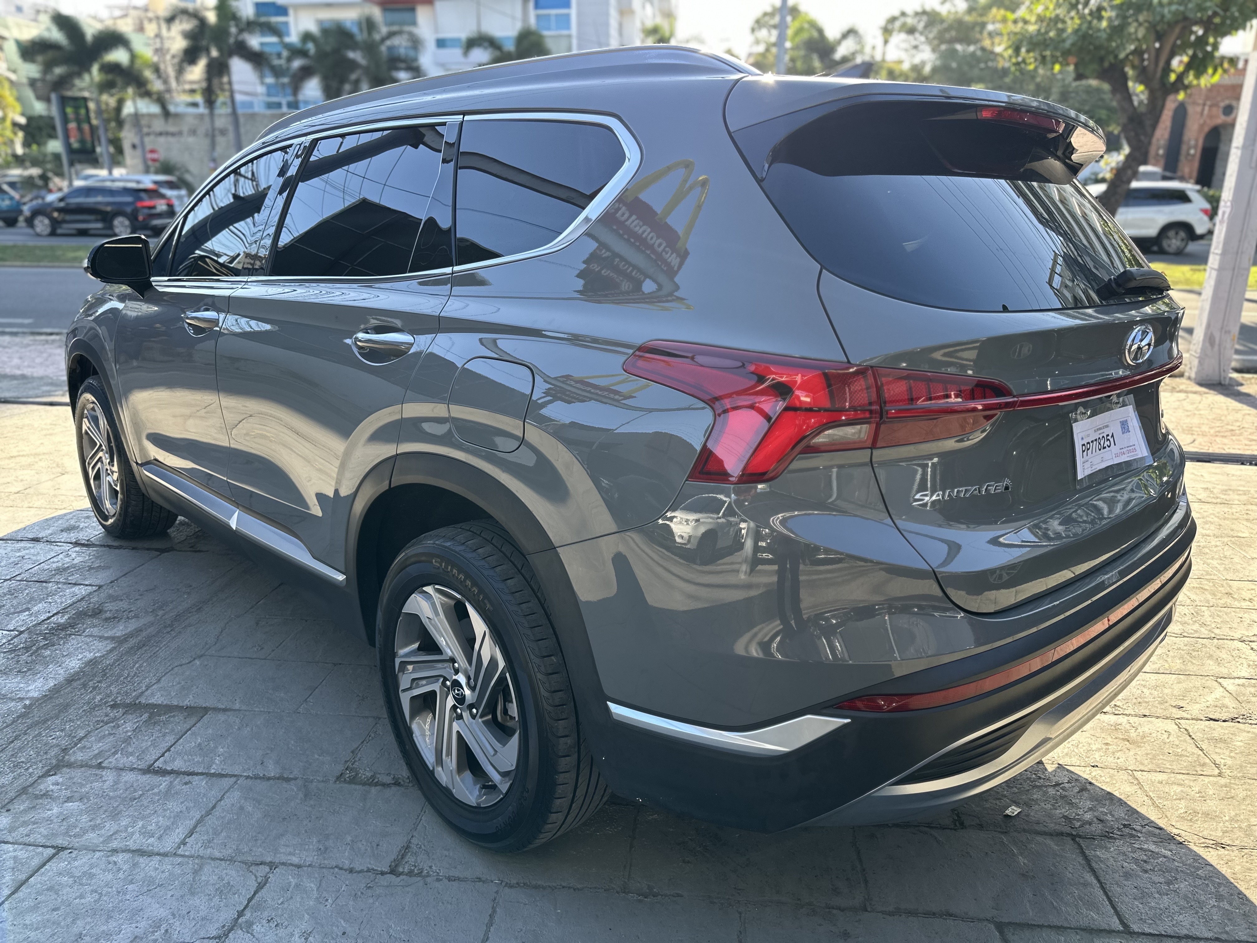 jeepetas y camionetas - HYUNDAI SANTA FE SEL 2022  6