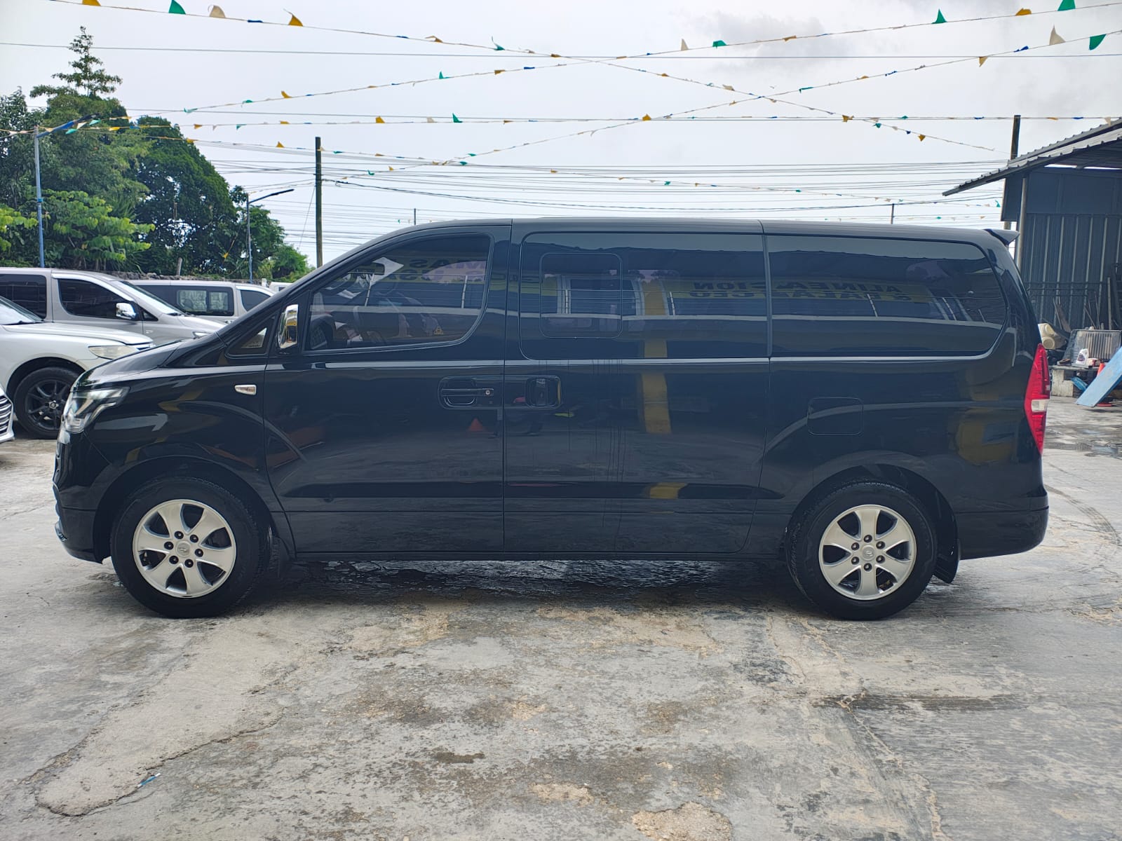 jeepetas y camionetas - HYUNDAI GRAND STAREX 2020 de GAS RECIEN IMPORTADA 5