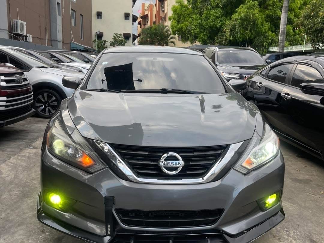 carros - NISSAN ALTIMA SR 2017 1