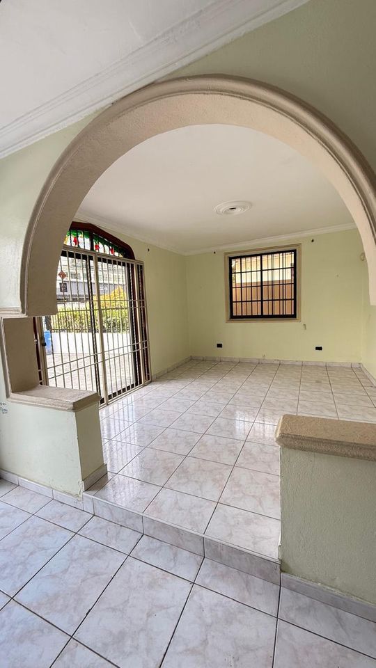 casas - Casa ideal para todo tipo de negocio en alquiler  7