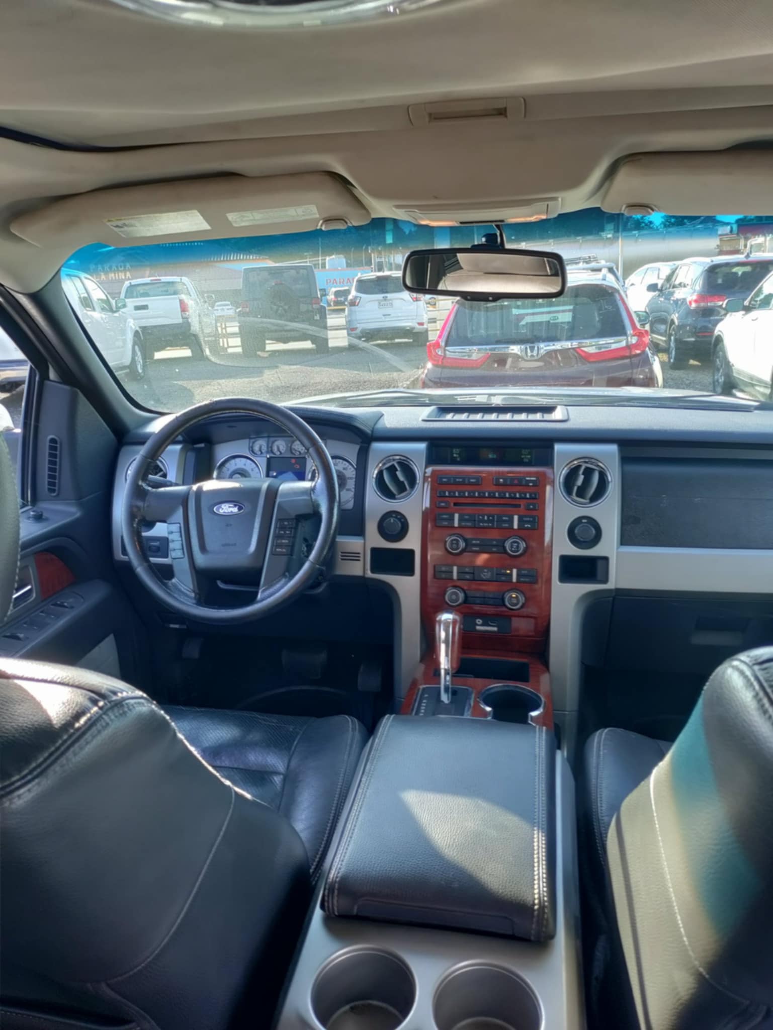 camiones y vehiculos pesados - ford f150 2010 con 83,000 millas en exelentes cond 5