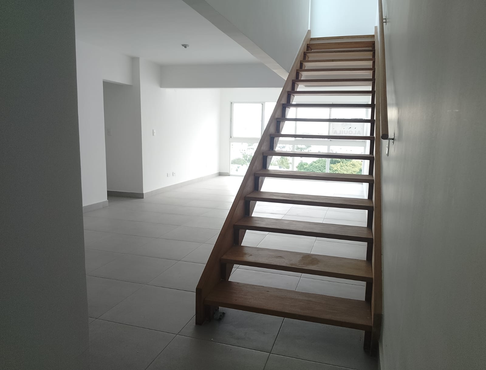 apartamentos - Alquiler apartamento en la Cayetano Germosen 8