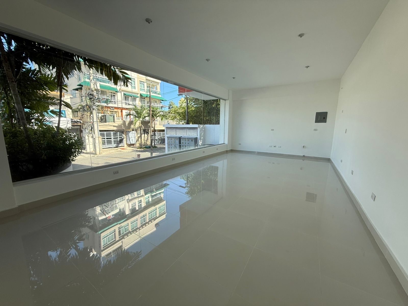 oficinas y locales comerciales - ✅Alquiler de LOCALES COMERCIALES 
                    📍 Mirador Sur
 1