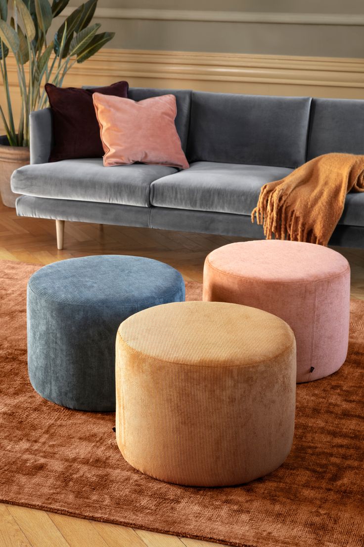 muebles y colchones - Butaca, otomanes y mas  2