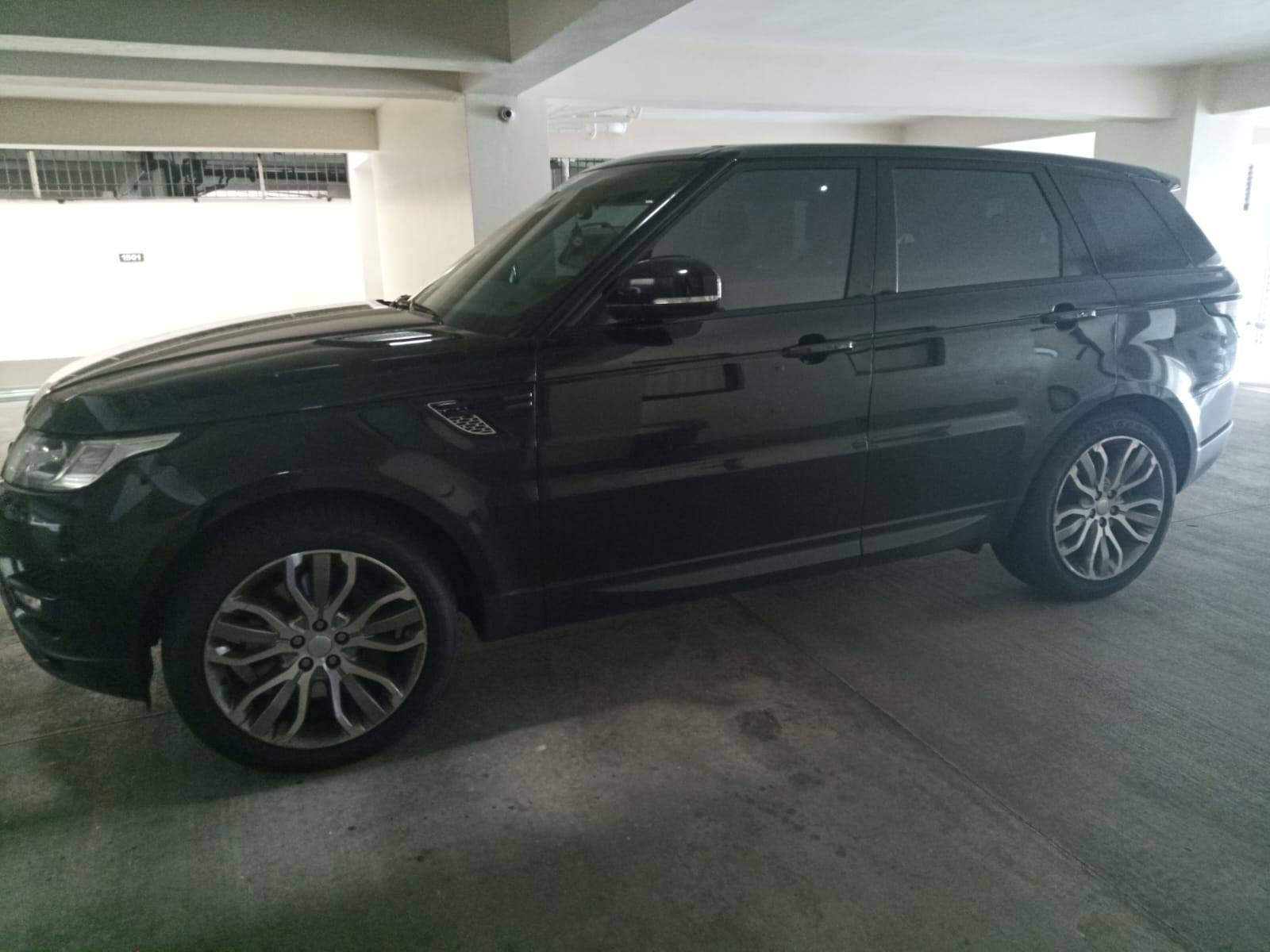 jeepetas y camionetas - Land Rover RangeRover Sport 2015 TDV6  4