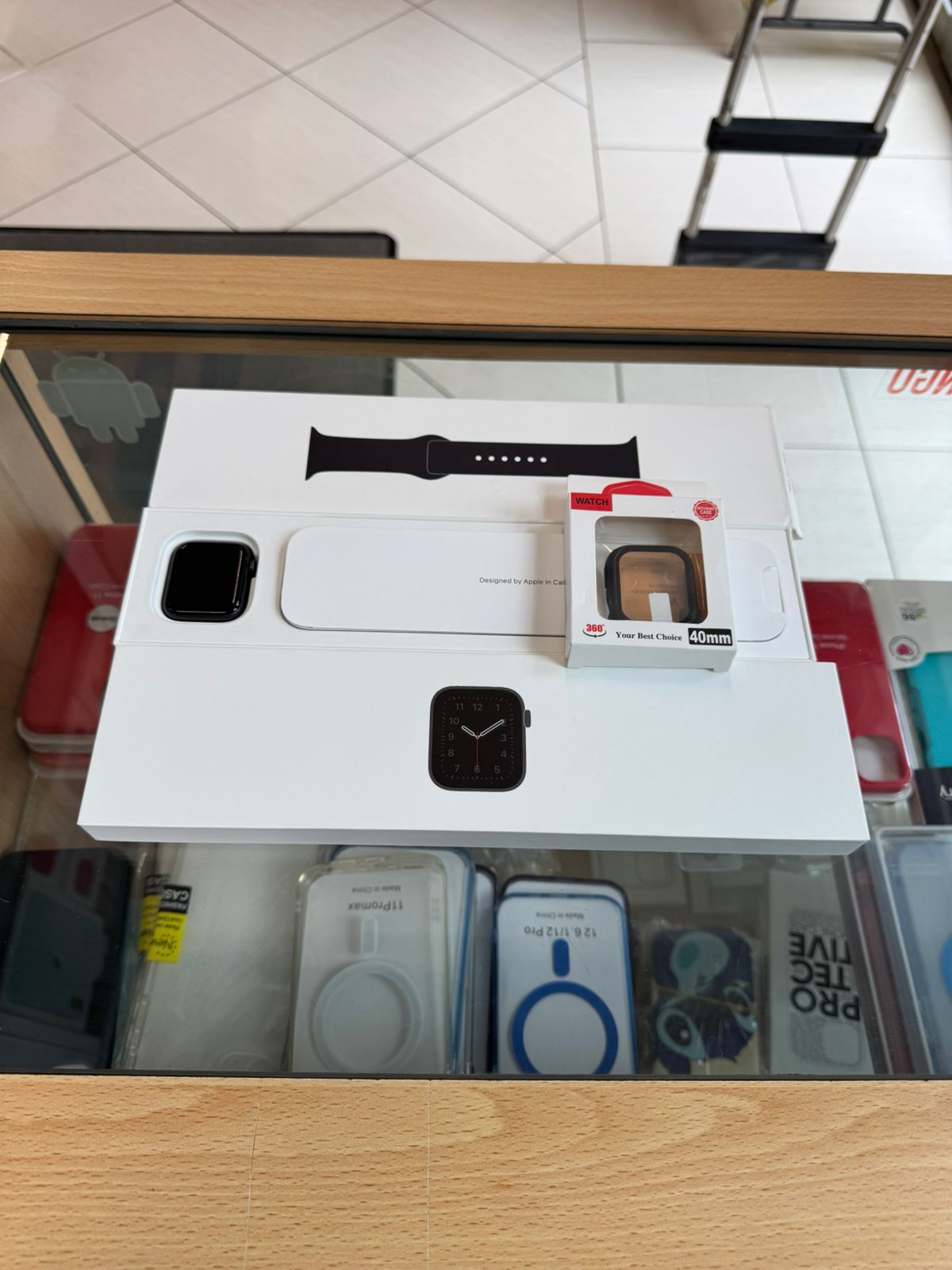 celulares y tabletas - Apple Watch SE Negro 1 40mm Wifi + Celullar.