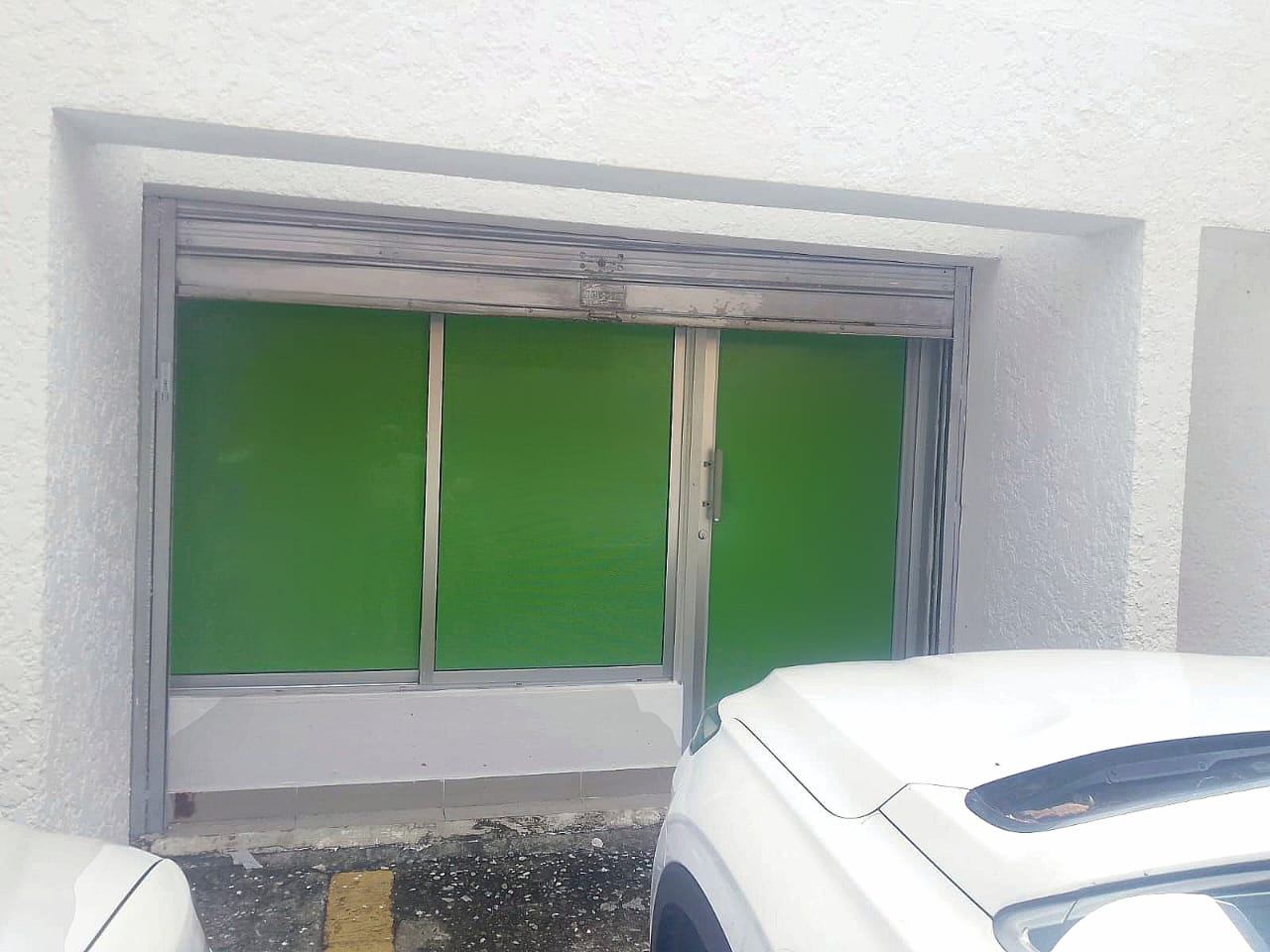 oficinas y locales comerciales - Local Primer Nivel en Alquiler en Gazcue