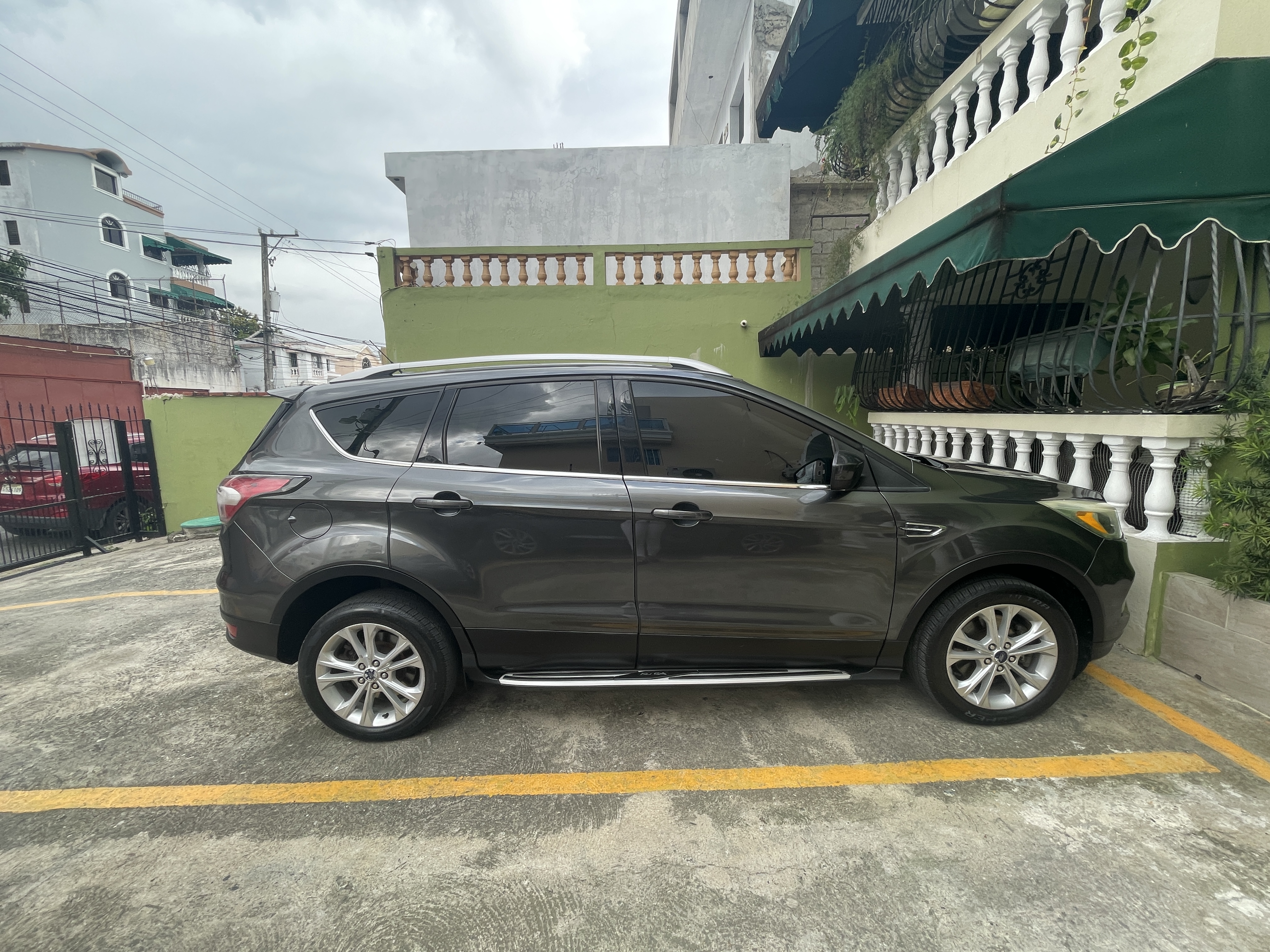 jeepetas y camionetas - Ford Escape 2017 6