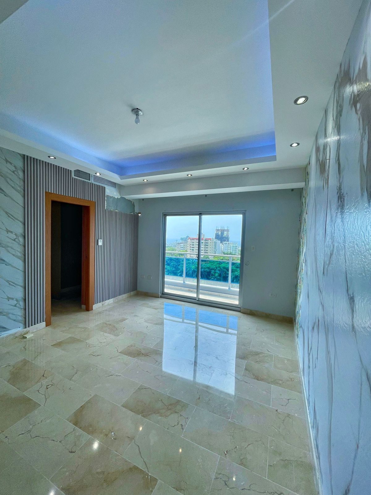 apartamentos - Apartamento en Piantini Piso 10  6