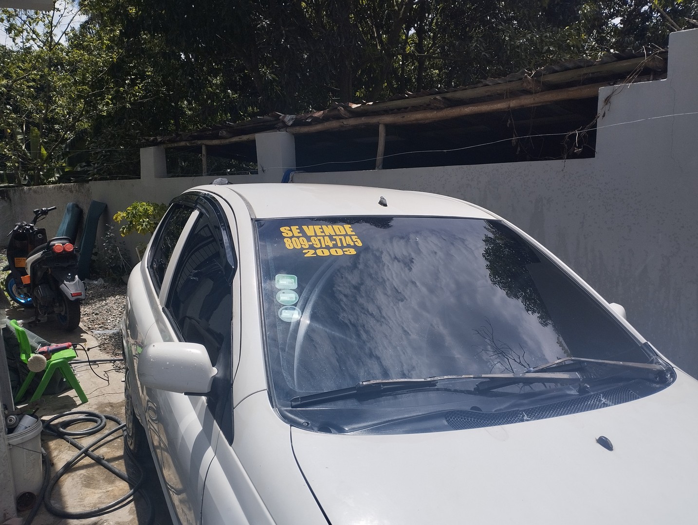 carros - Toyota vitz 2003 1