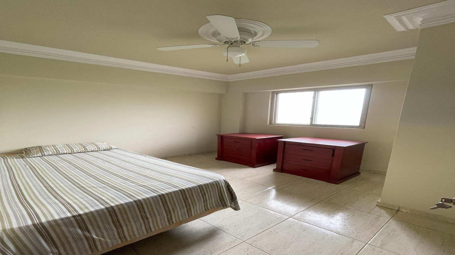 apartamentos - Apartamento Amueblado Frente al Mirador Sur, Avenida Anacaona 9