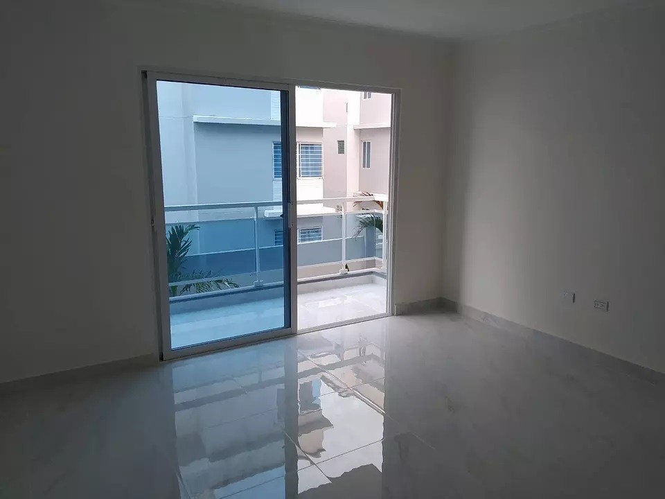 apartamentos - Residencial Las Cayenas- Autopista de San Isidro/
Base Aerea 4