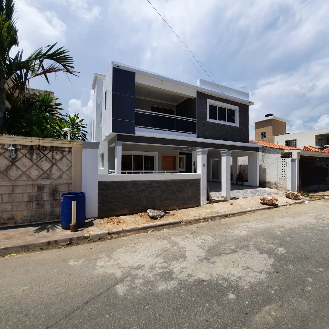 casas - Casa en la autopista de san Isidro prado oriental  1