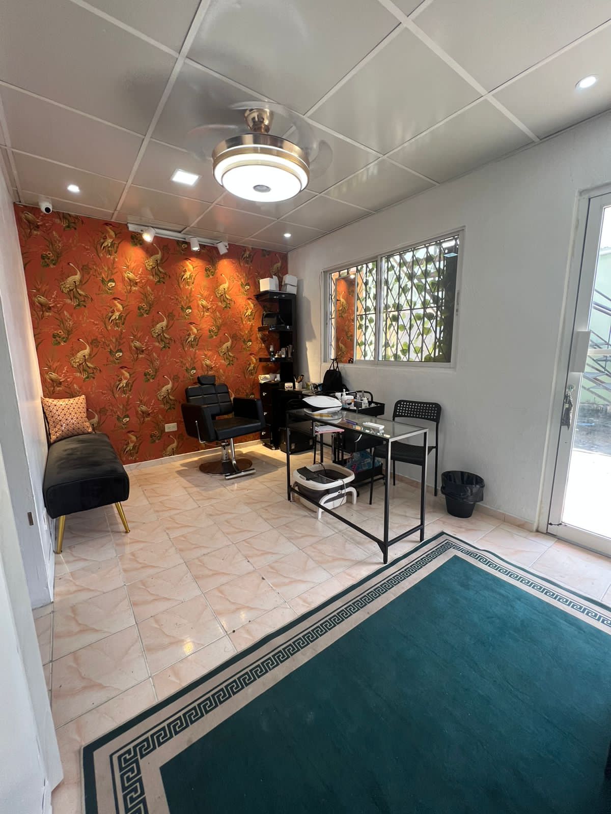oficinas y locales comerciales - ALQUILER DE LOCALES PARA NEGOCIOS U OFICINAS EN SA 3