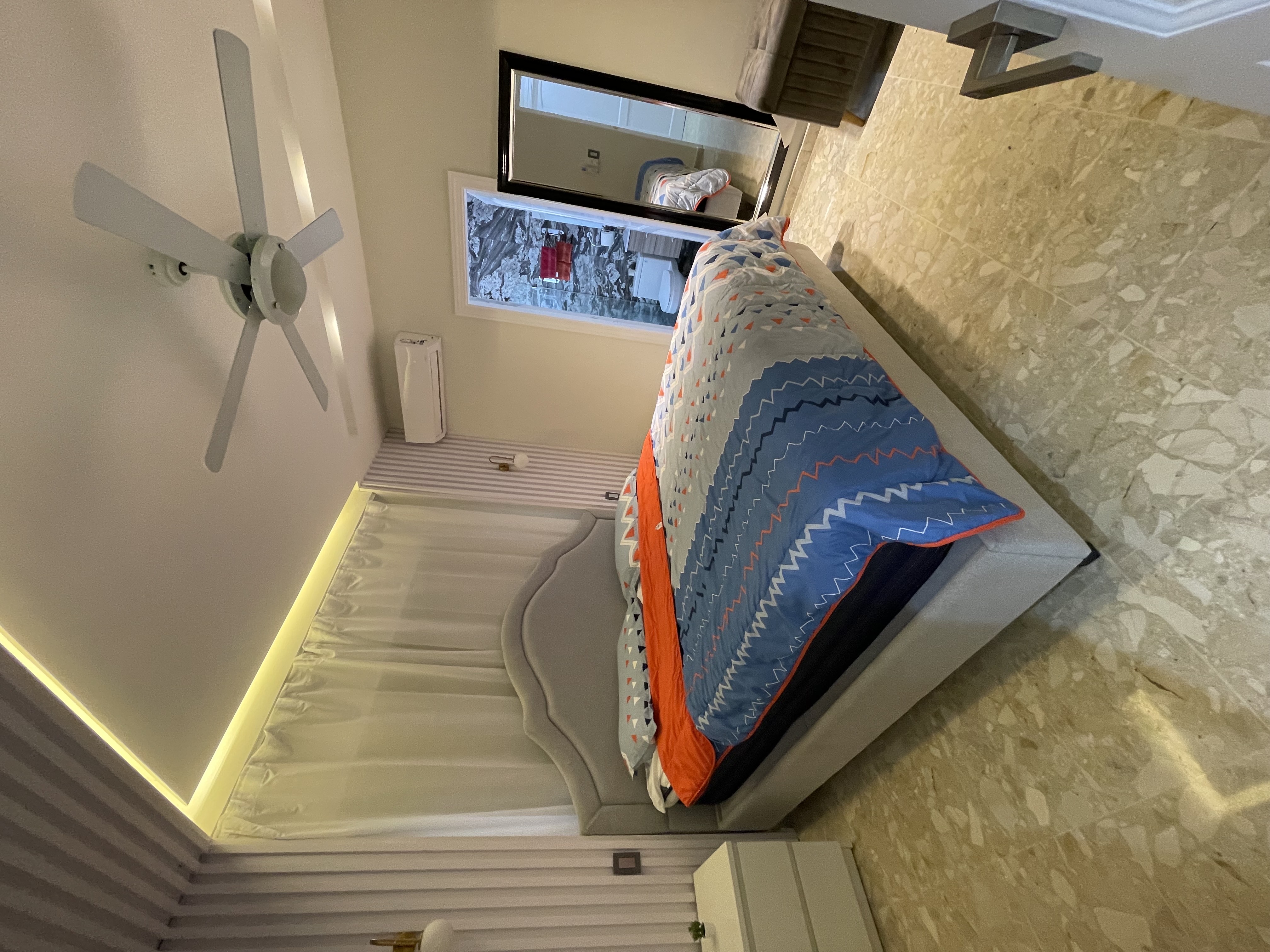 apartamentos - SE ALQUILA APARTAMENTO AMUEBLADO EN LAS PRADERAS 
 4