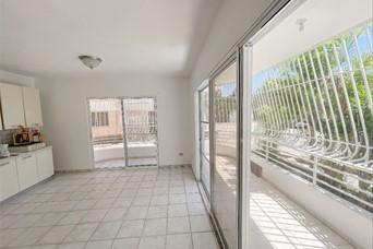 apartamentos - Oportunidad en Juan dolió 6