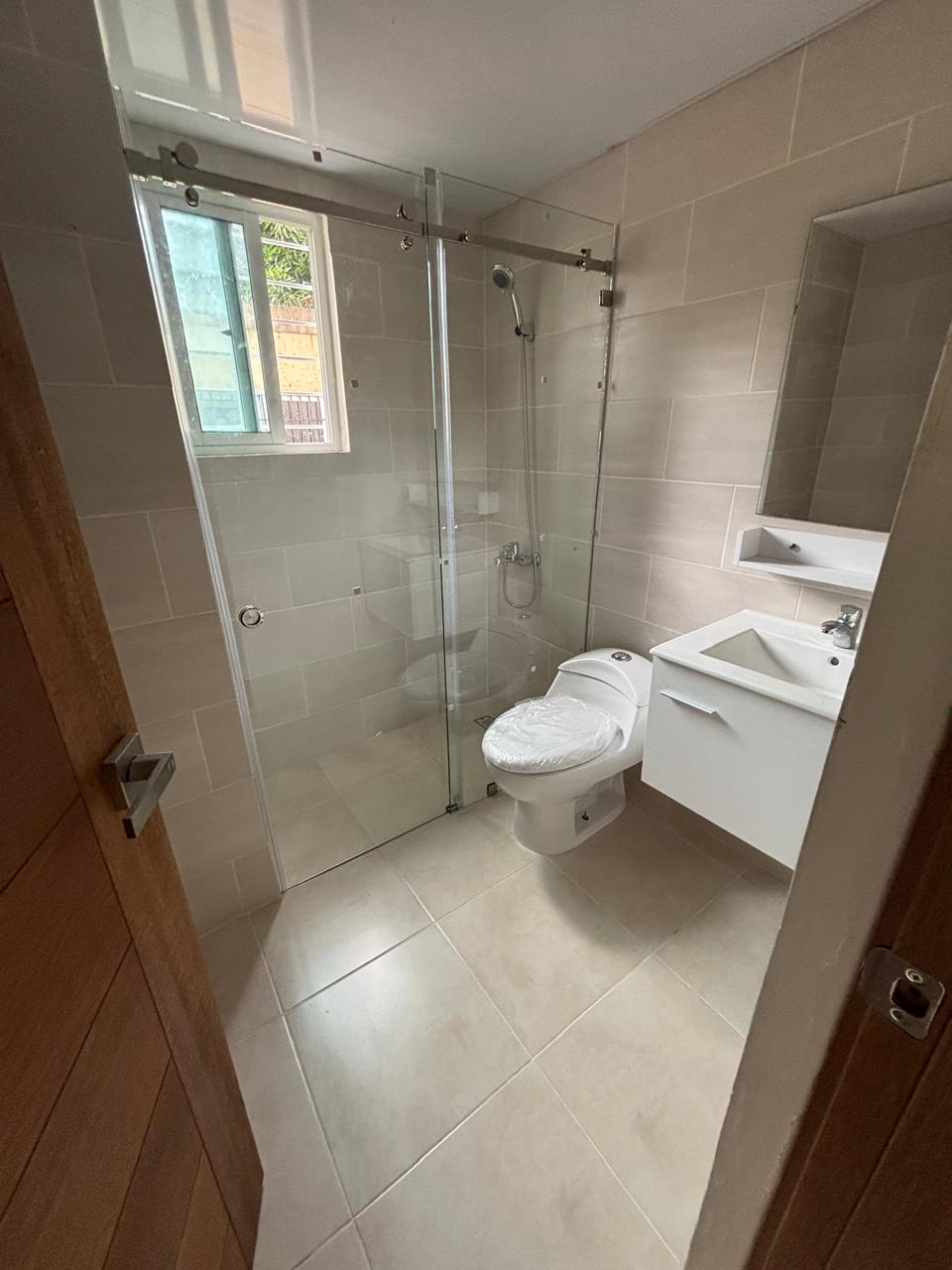 apartamentos - Alquiler  3 Habitaciones en Naco US$ 750 1