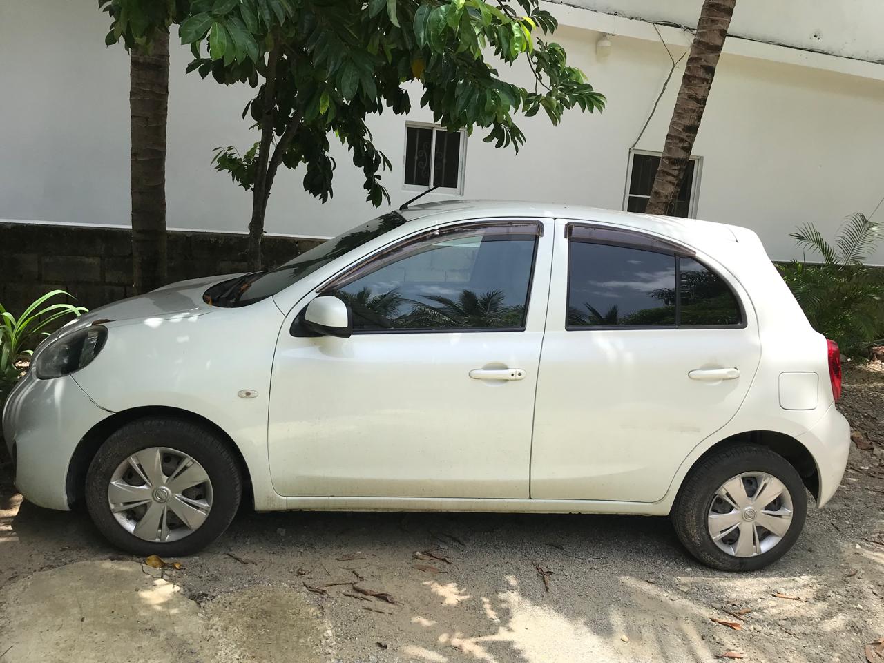 carros - Nissan march version japones  6
