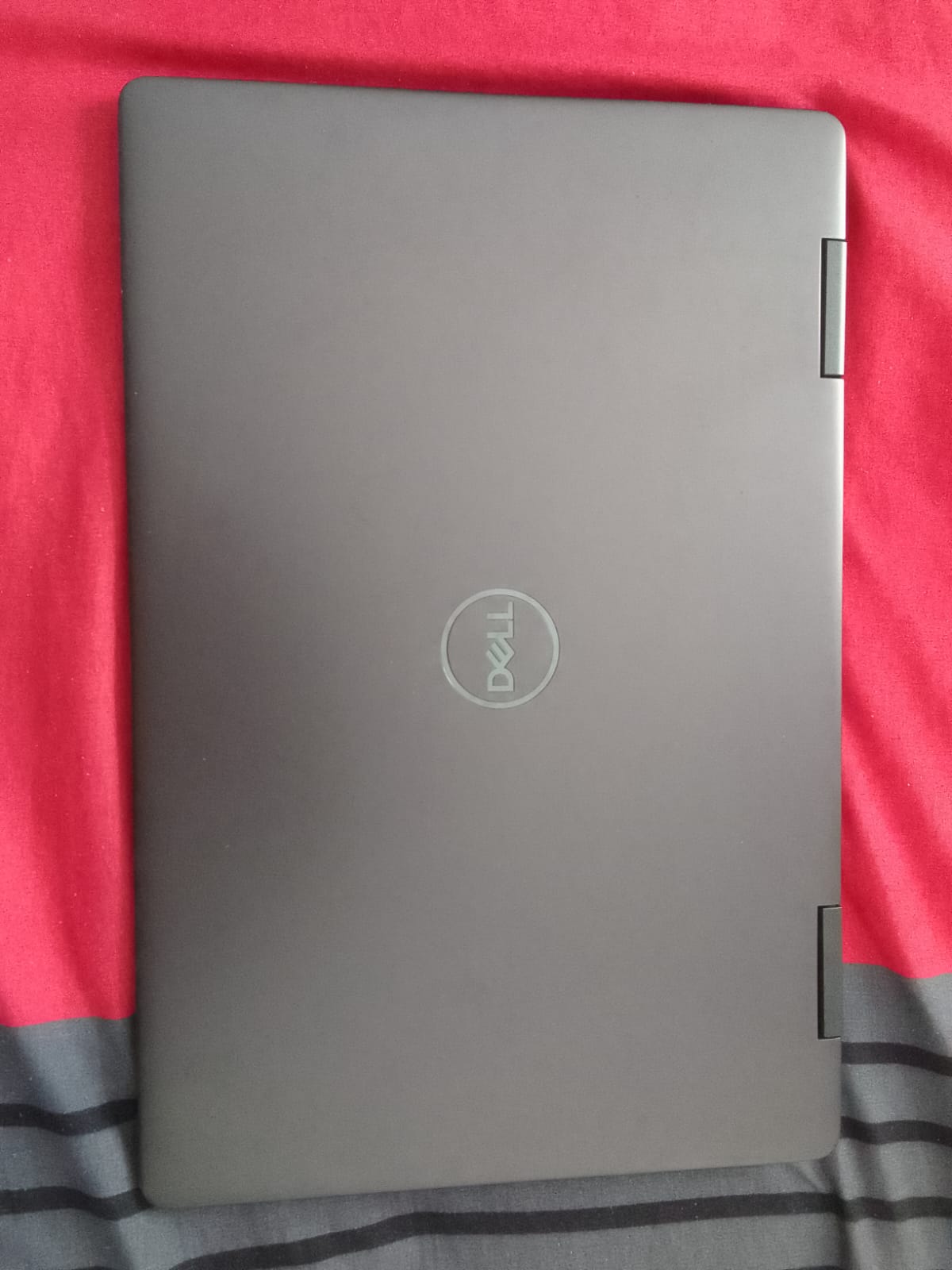 computadoras y laptops - vendo dell Inspiron 15 laptop y tablets 2 en 1 1