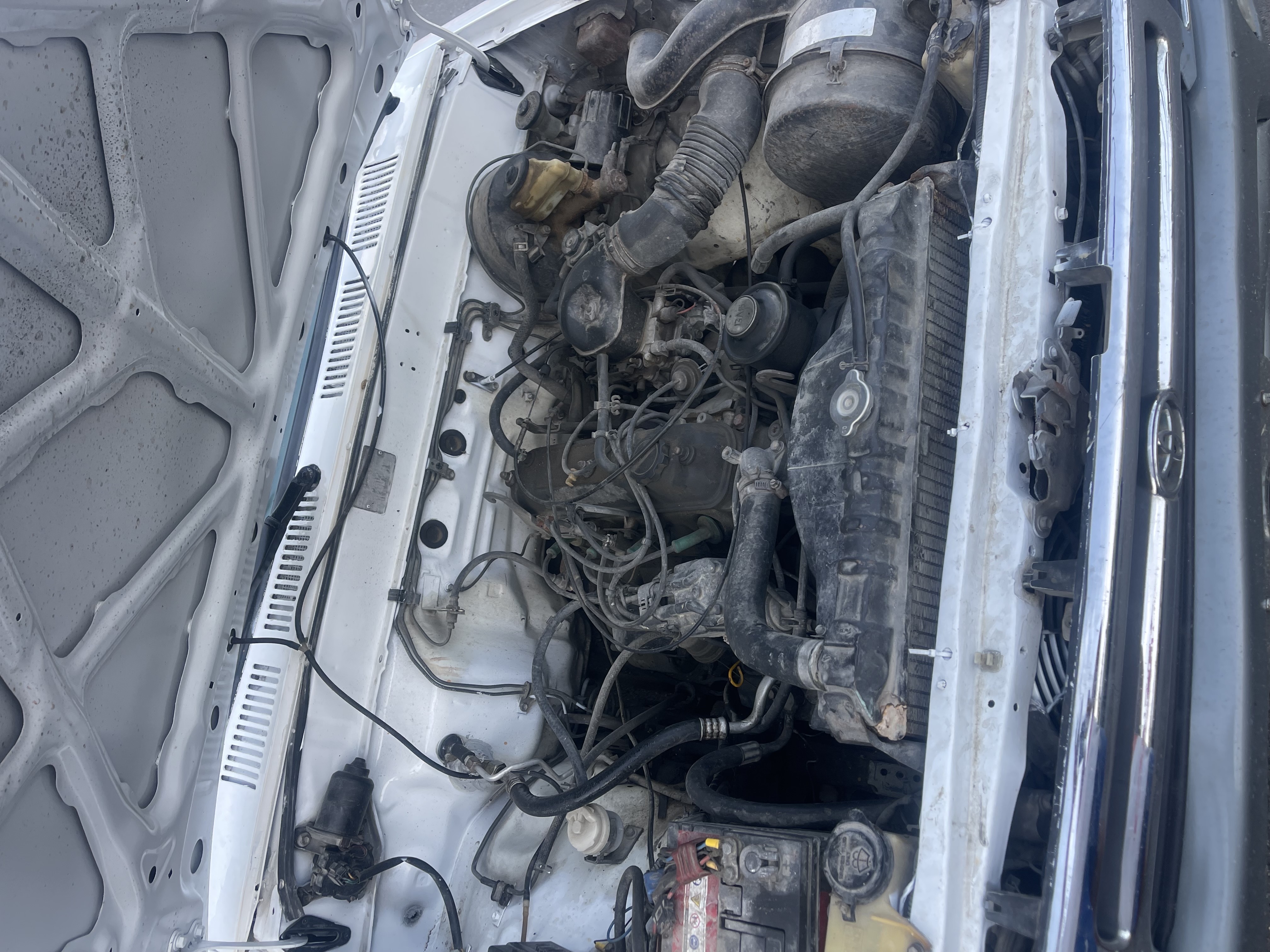 jeepetas y camionetas - hilux 94 4