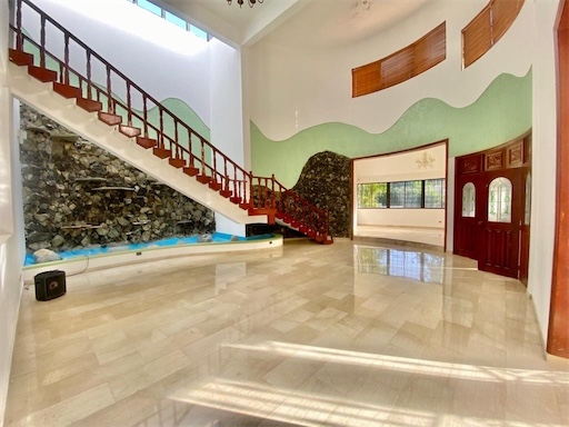 casas - Venta de casa  más de 1000mts en Don Honorio Distrito Nacional cerca de Carefour 3