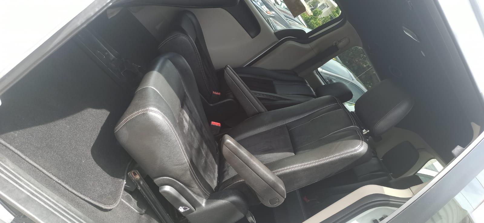 jeepetas y camionetas - DODGE GRAND CARAVAN SXT 2018 6