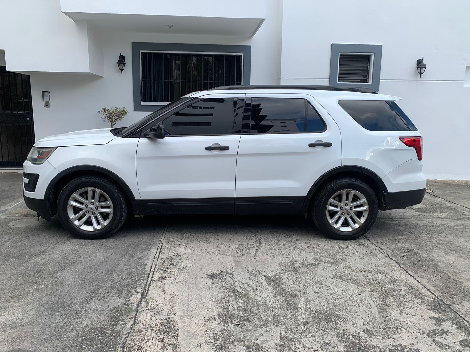 jeepetas y camionetas - Ford Explorer XLT 2016 de opotunidad!!!! 4