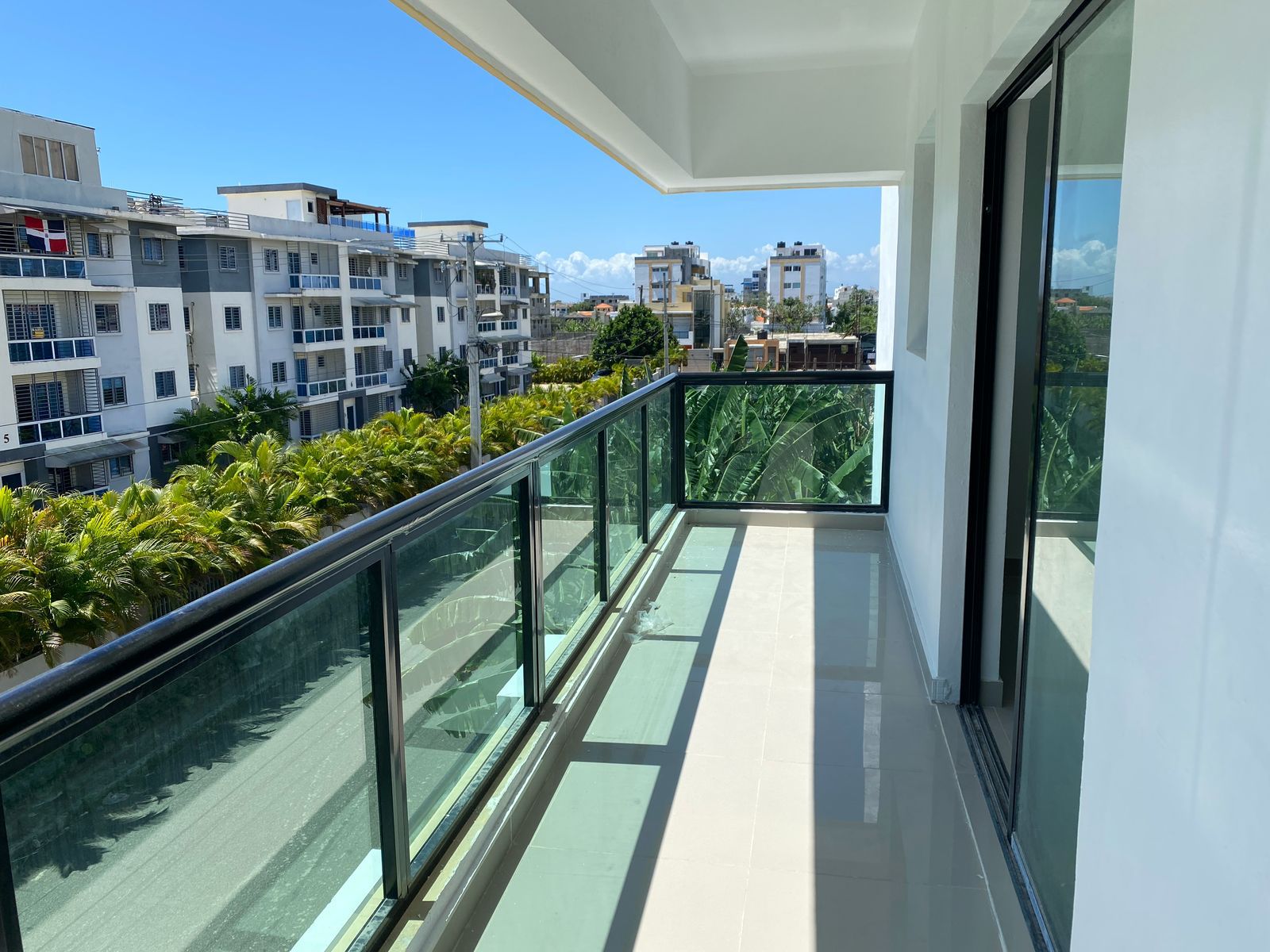 apartamentos - Oferta nuevo prado oriental tres hab piso 3 balcón
