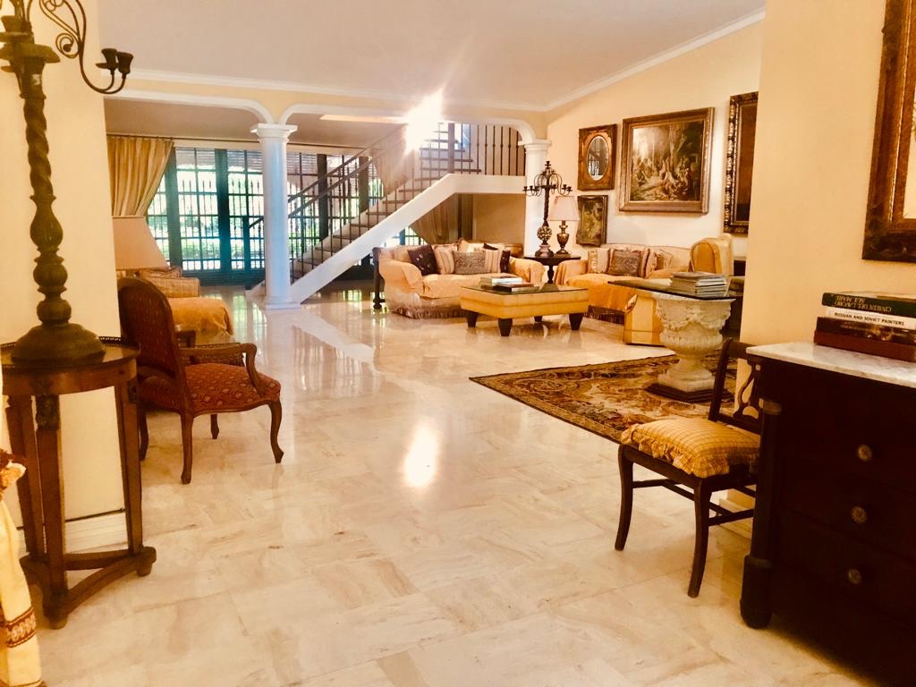 casas - Evaristo morales casa en alquiler  1